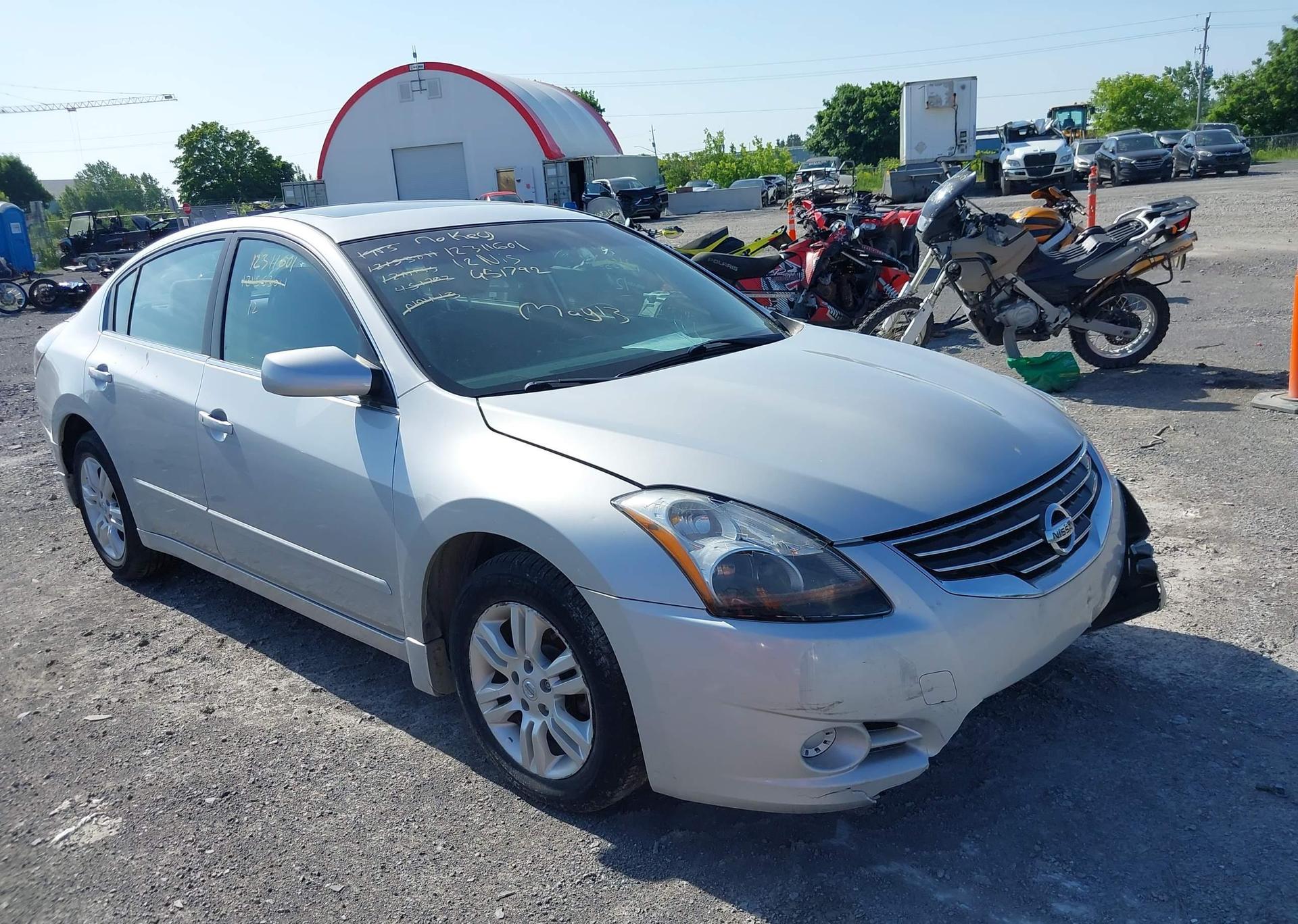 2012 NISSAN ALTIMA