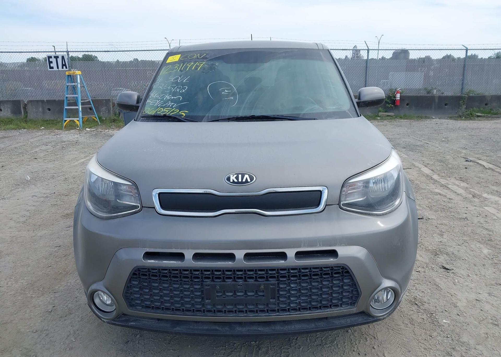 2016 KIA SOUL