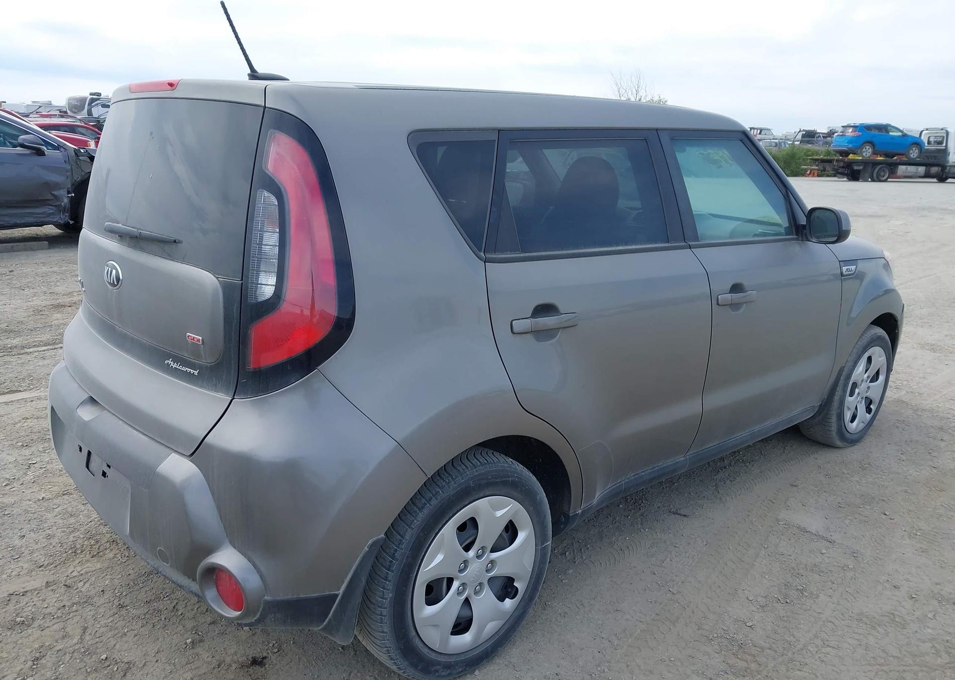 2016 KIA SOUL
