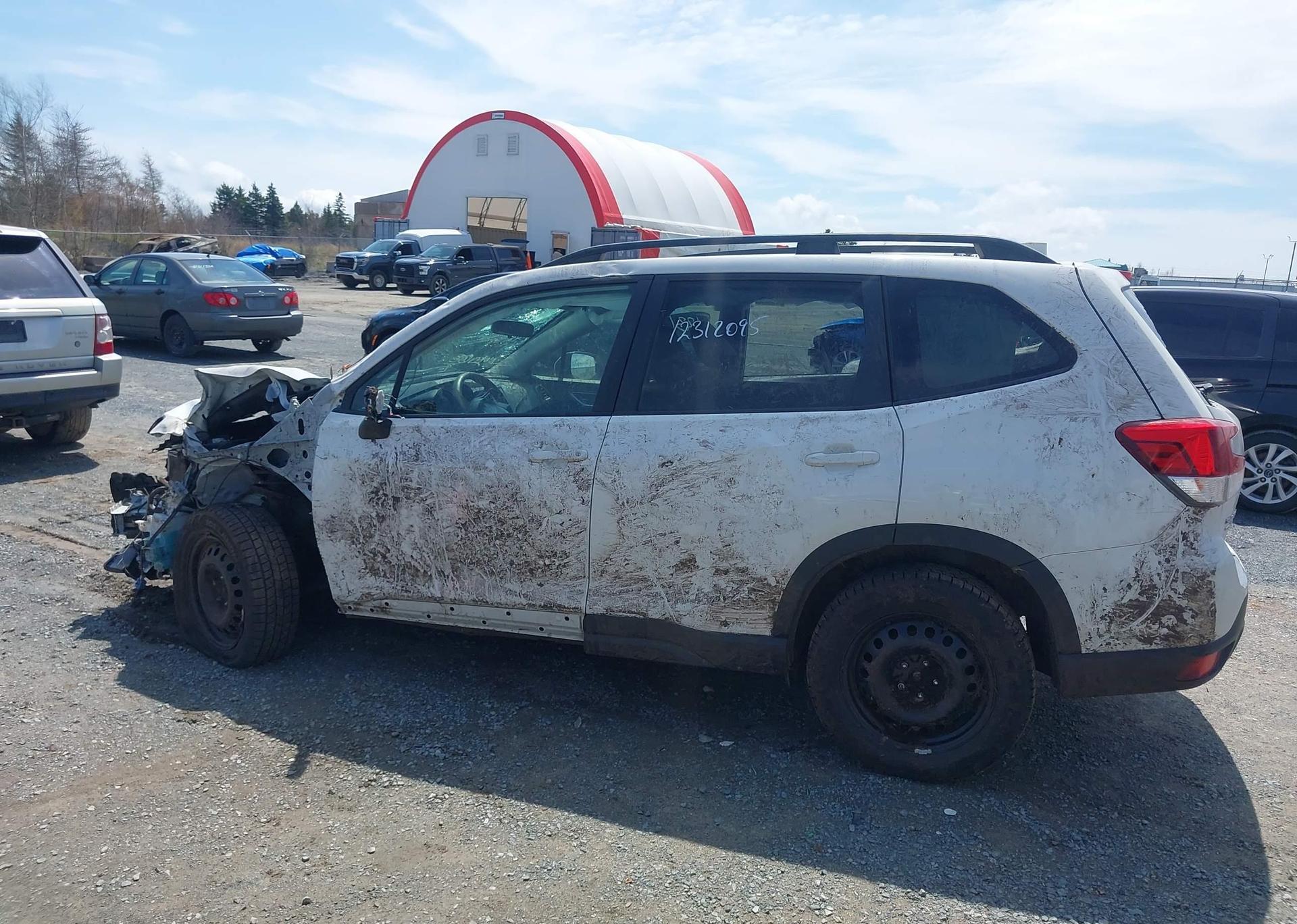 2021 SUBARU FORESTER
