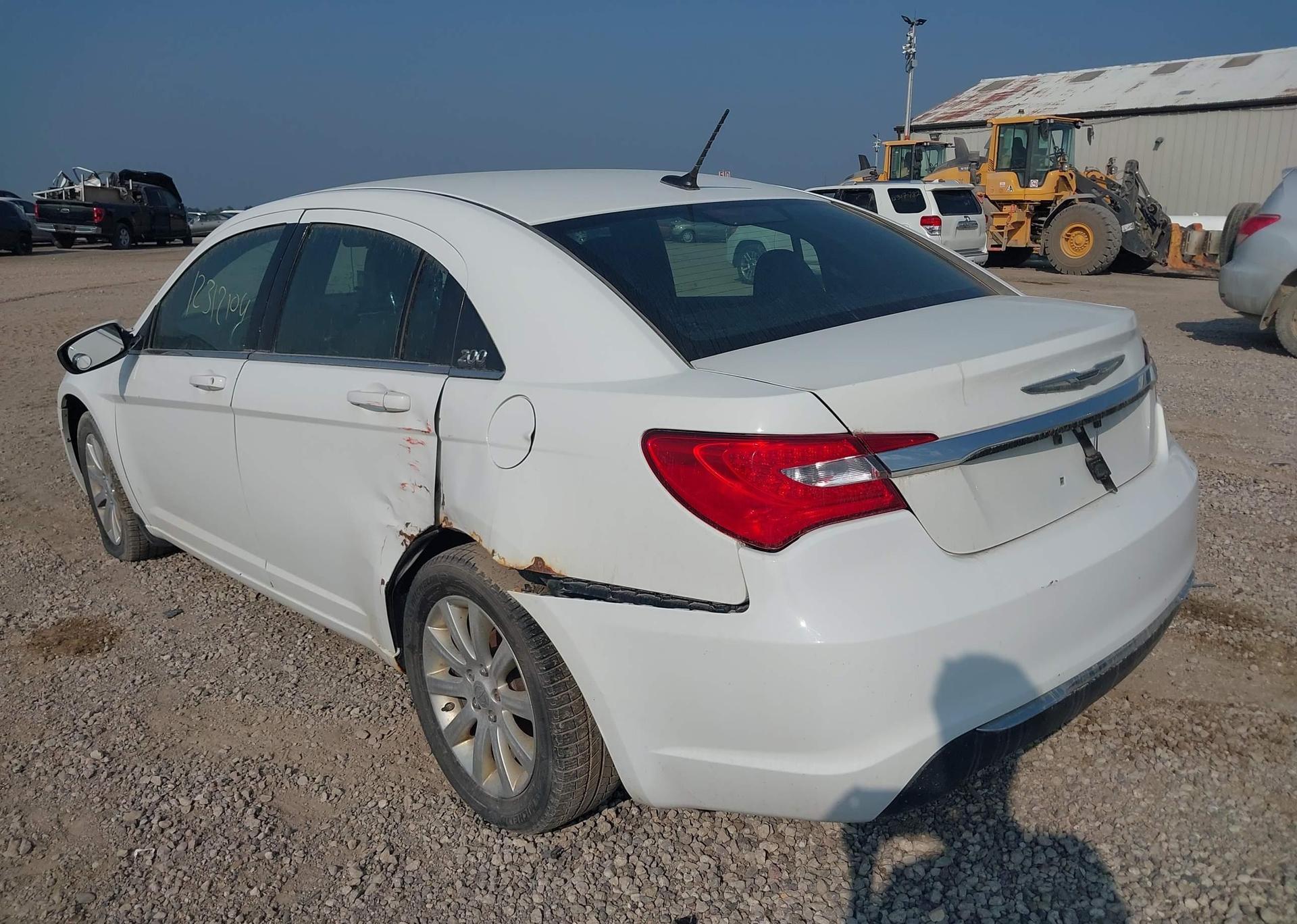 2014 CHRYSLER 200 TOURING