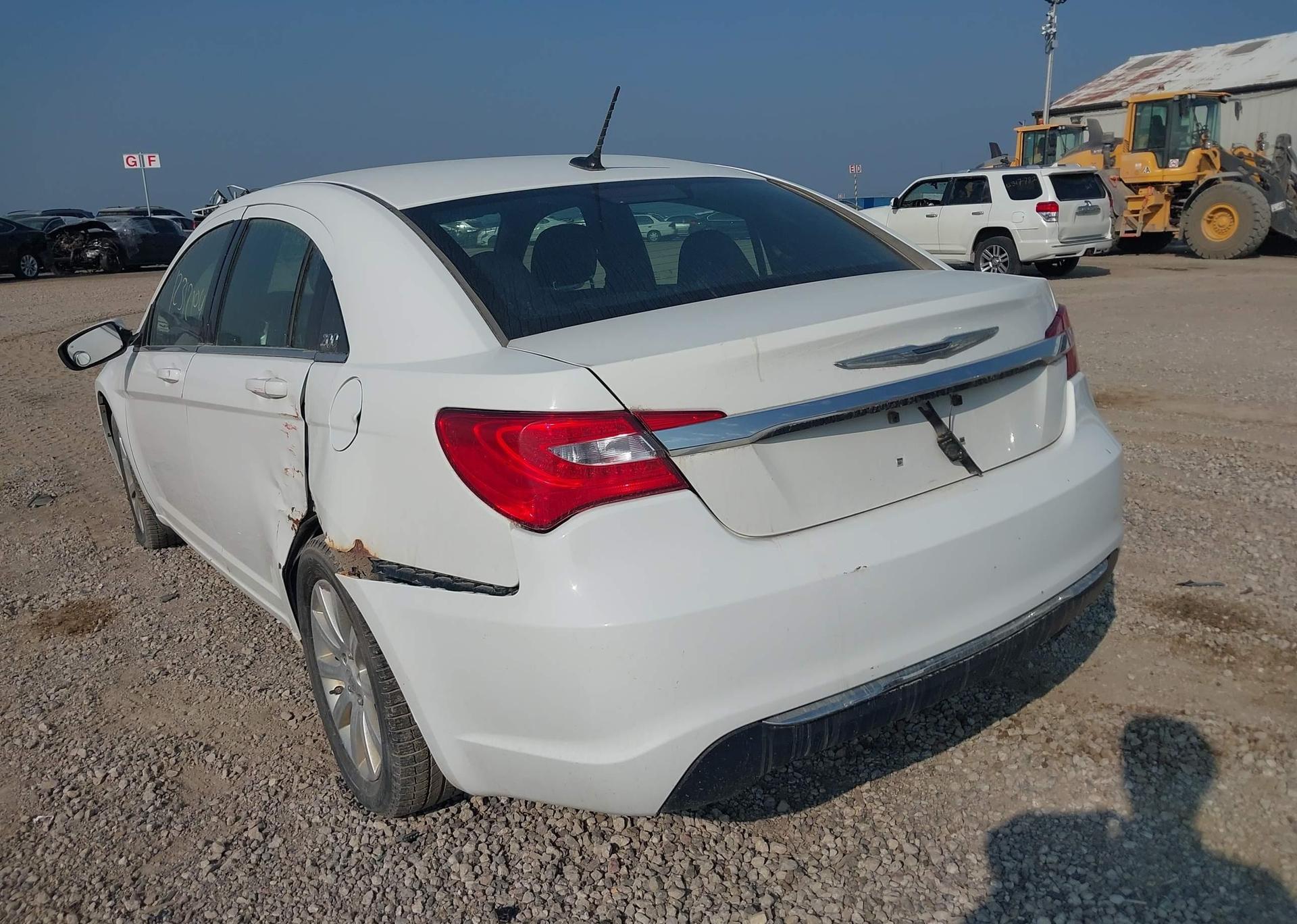 2014 CHRYSLER 200 TOURING