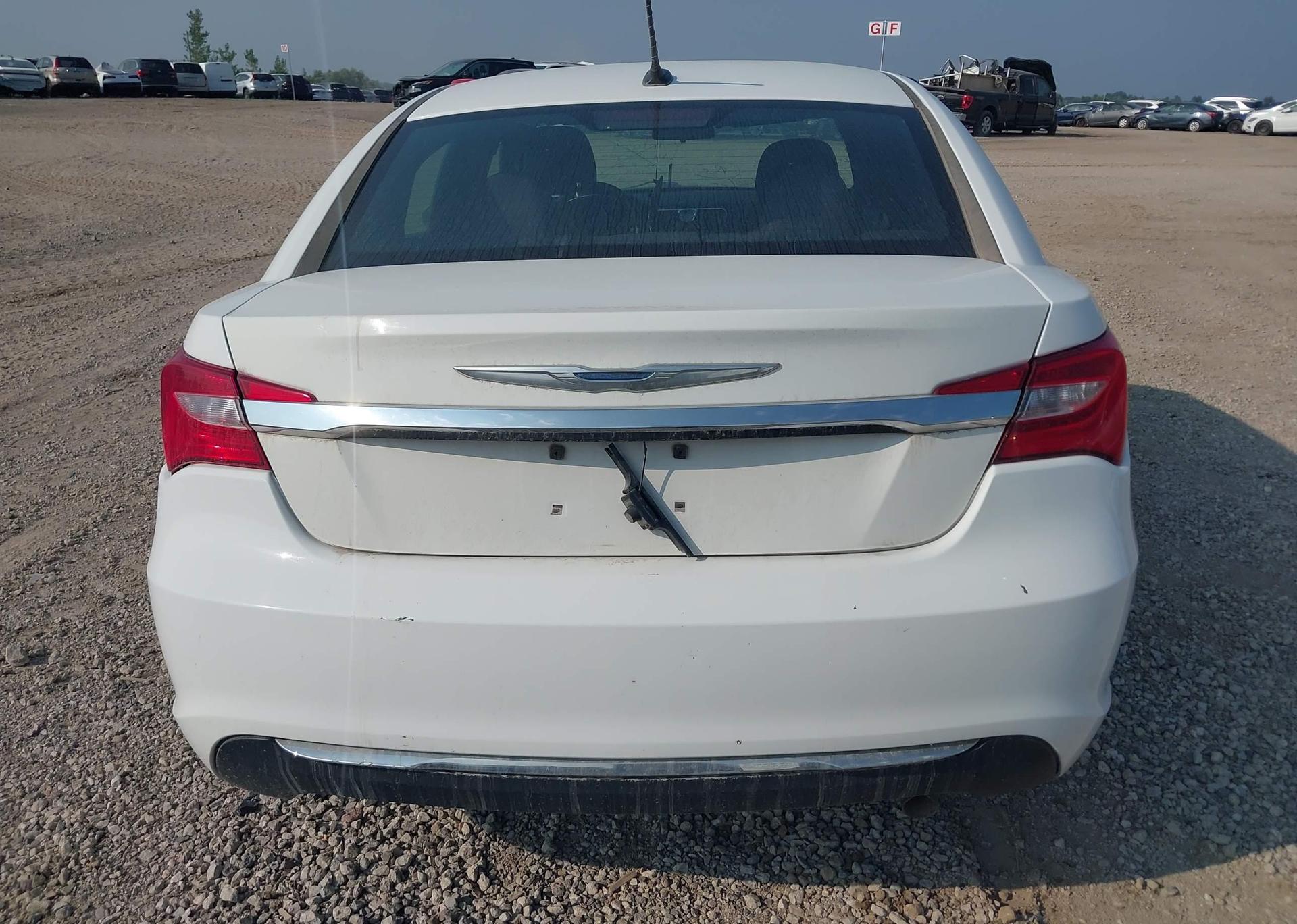 2014 CHRYSLER 200 TOURING