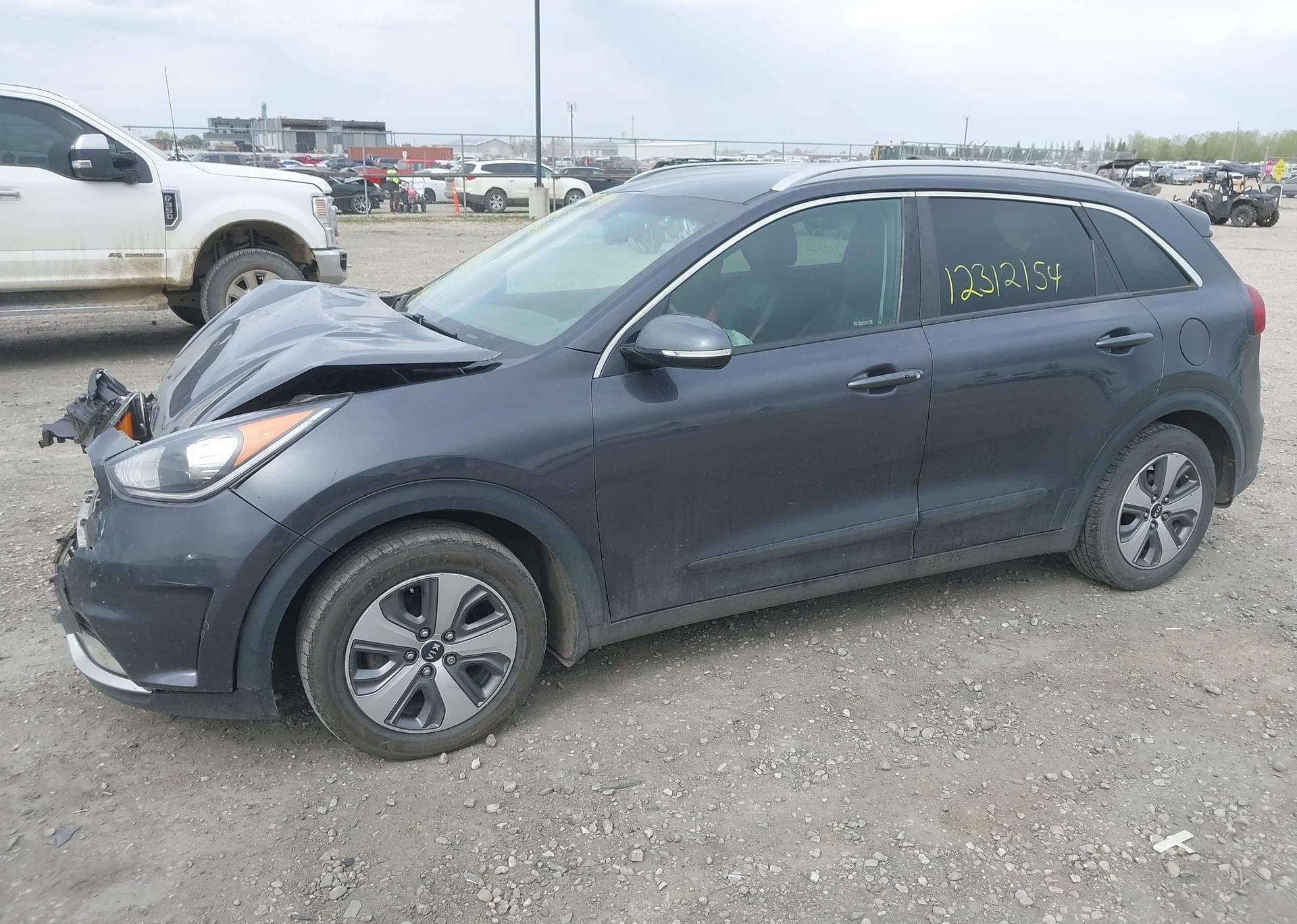 2019 KIA NIRO EX
