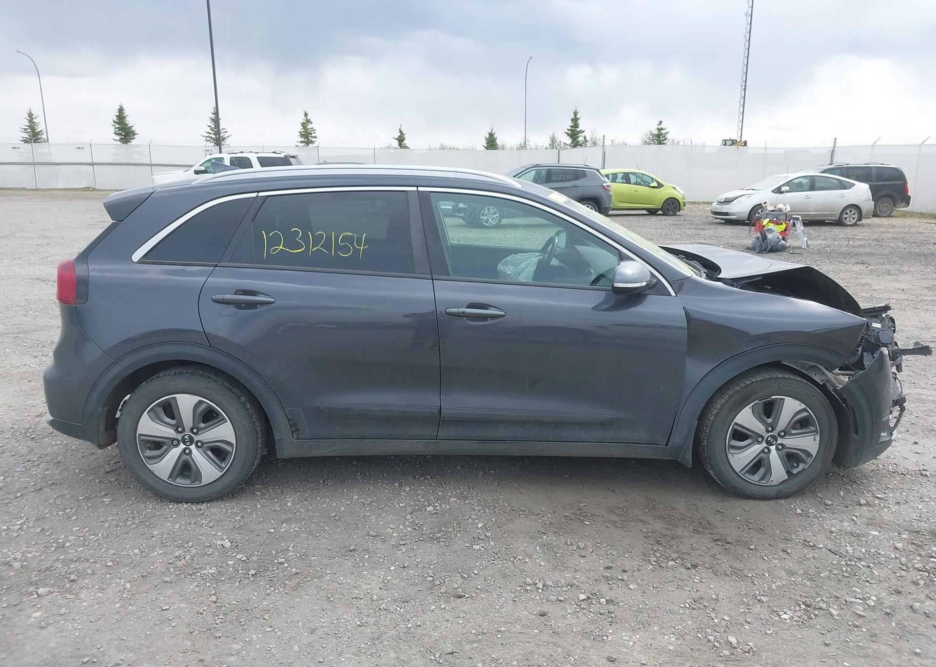 2019 KIA NIRO EX