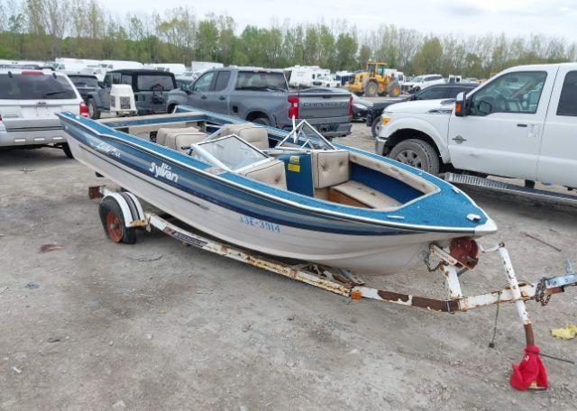 1985 SYLVAN SUNCHASER BOAT & TRAILER