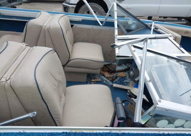 1985 SYLVAN SUNCHASER BOAT & TRAILER