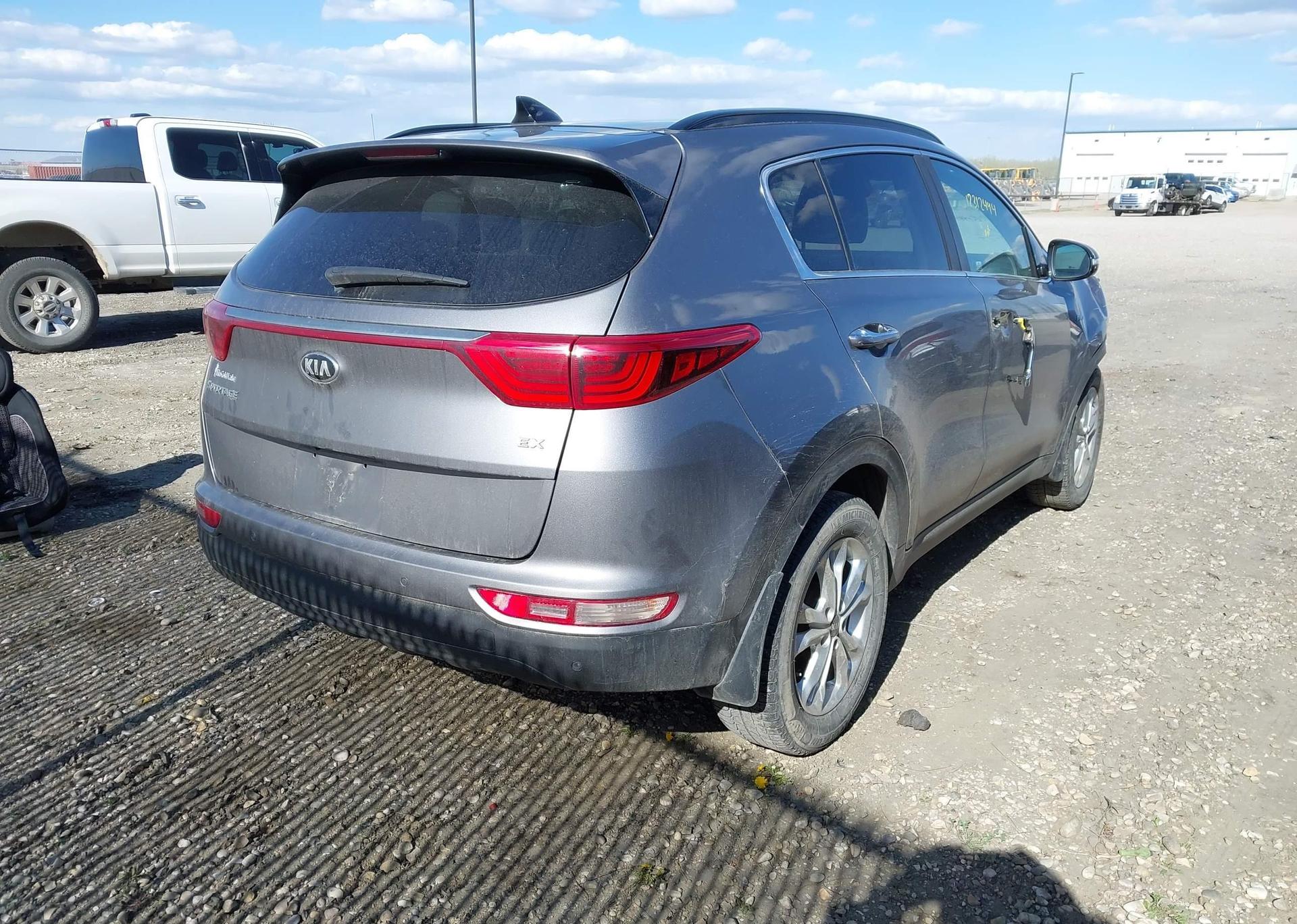 2018 KIA SPORTAGE EX