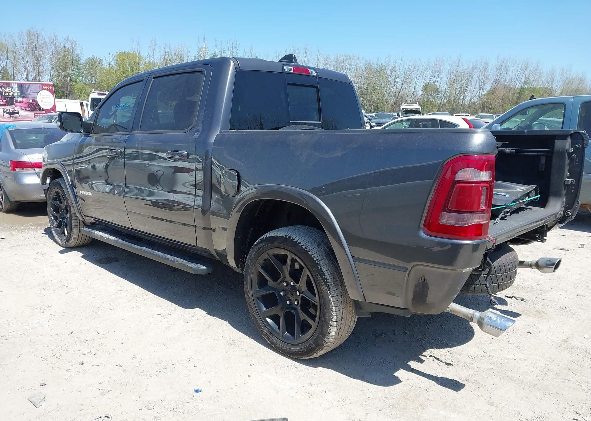 2022 RAM 1500 LARAMIE