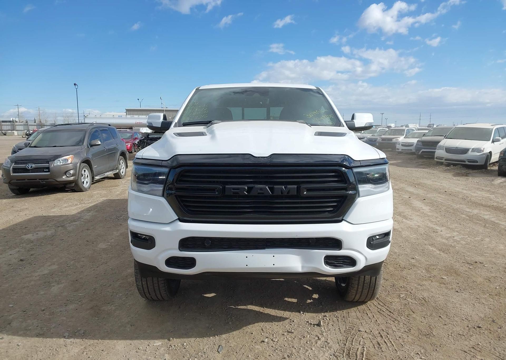 2023 RAM 1500 SPORT