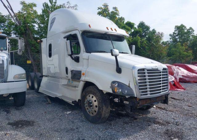 2016 FREIGHTLINER CASCADIA 125