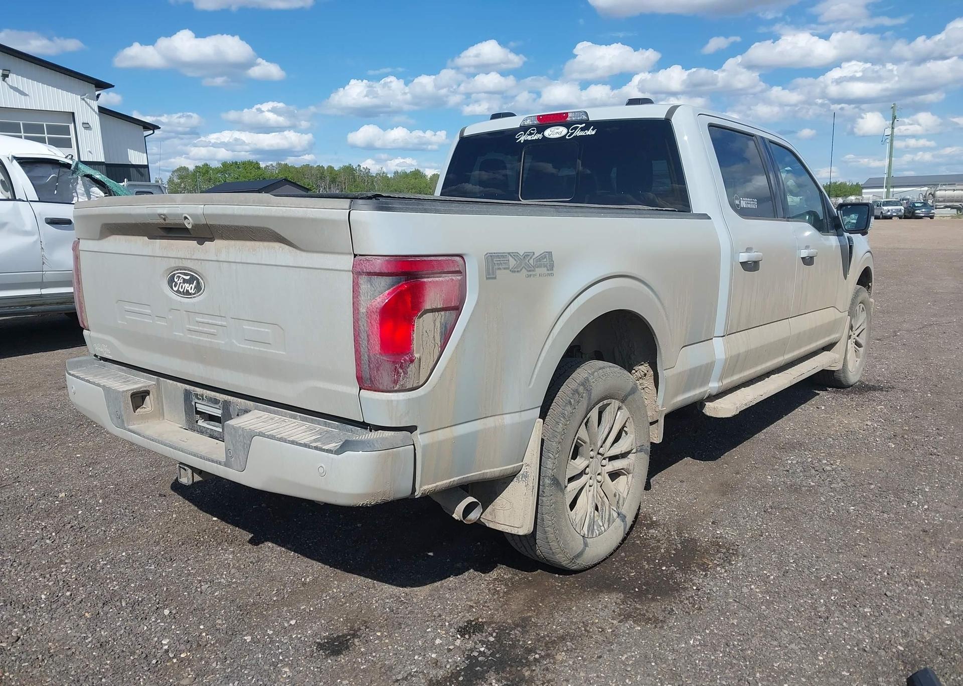 2024 FORD F-150 XLT
