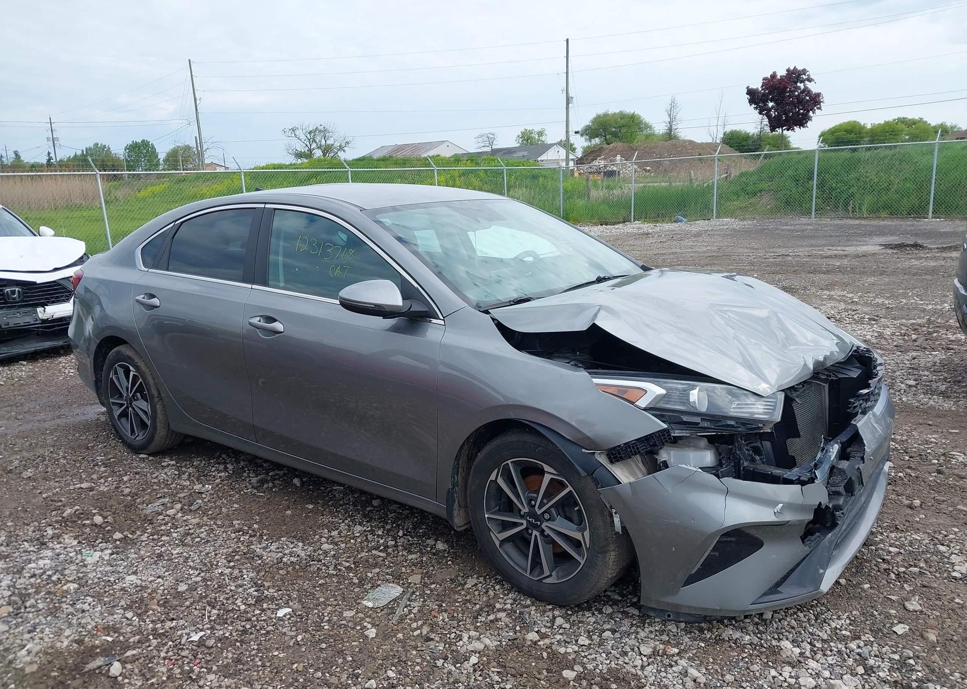 2022 KIA FORTE GT LINE