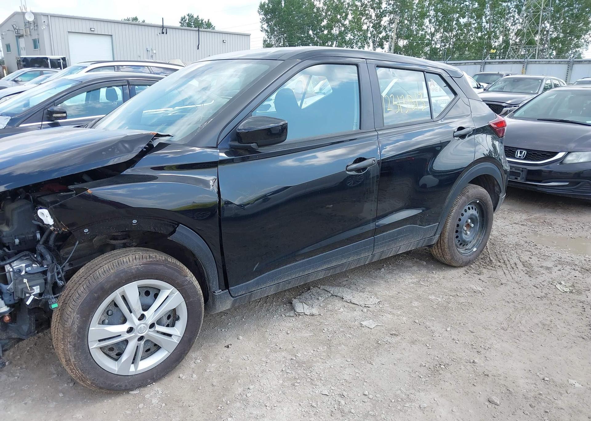 2025 NISSAN KICKS PLAY S