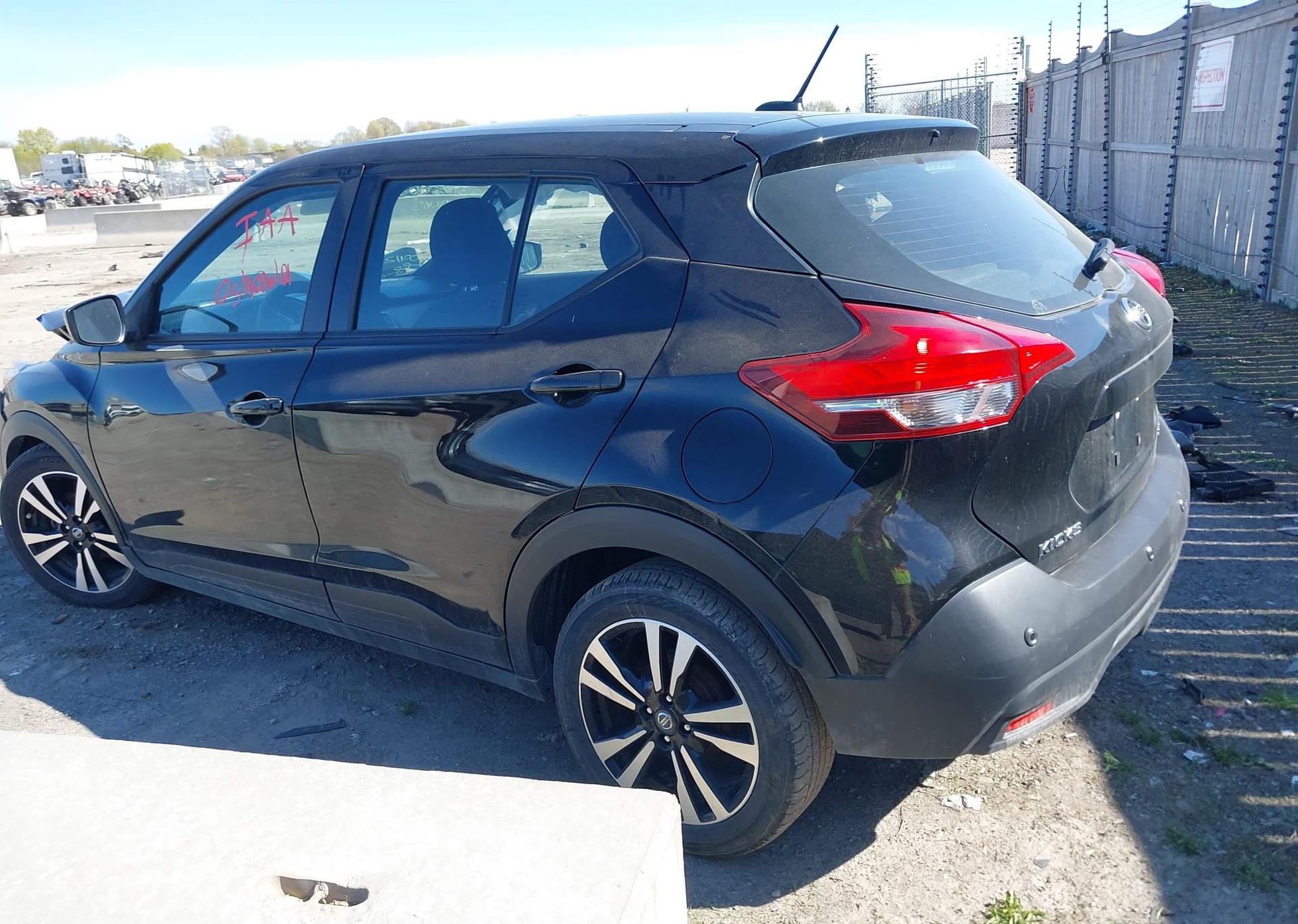 2020 NISSAN KICKS SV