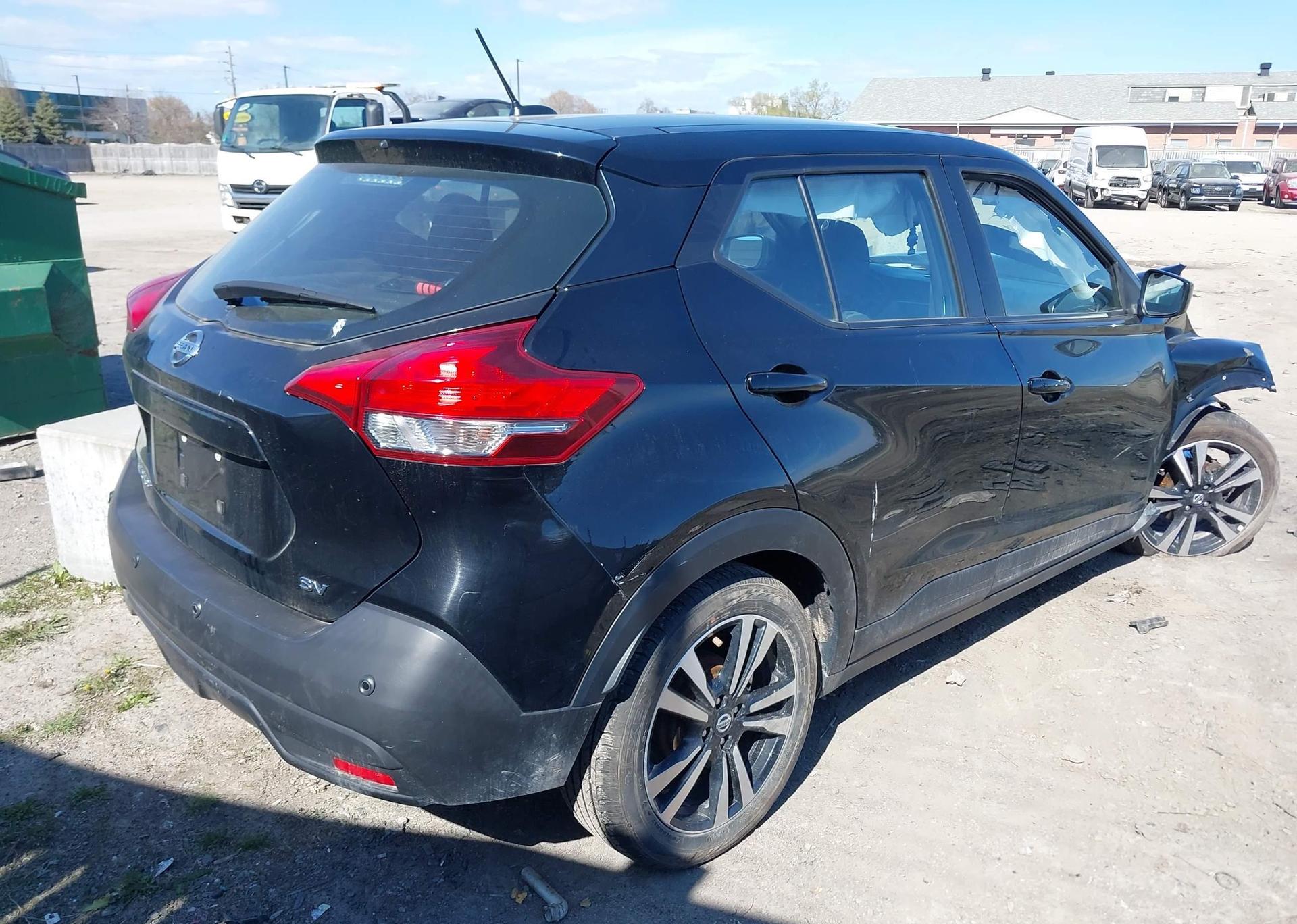 2020 NISSAN KICKS SV