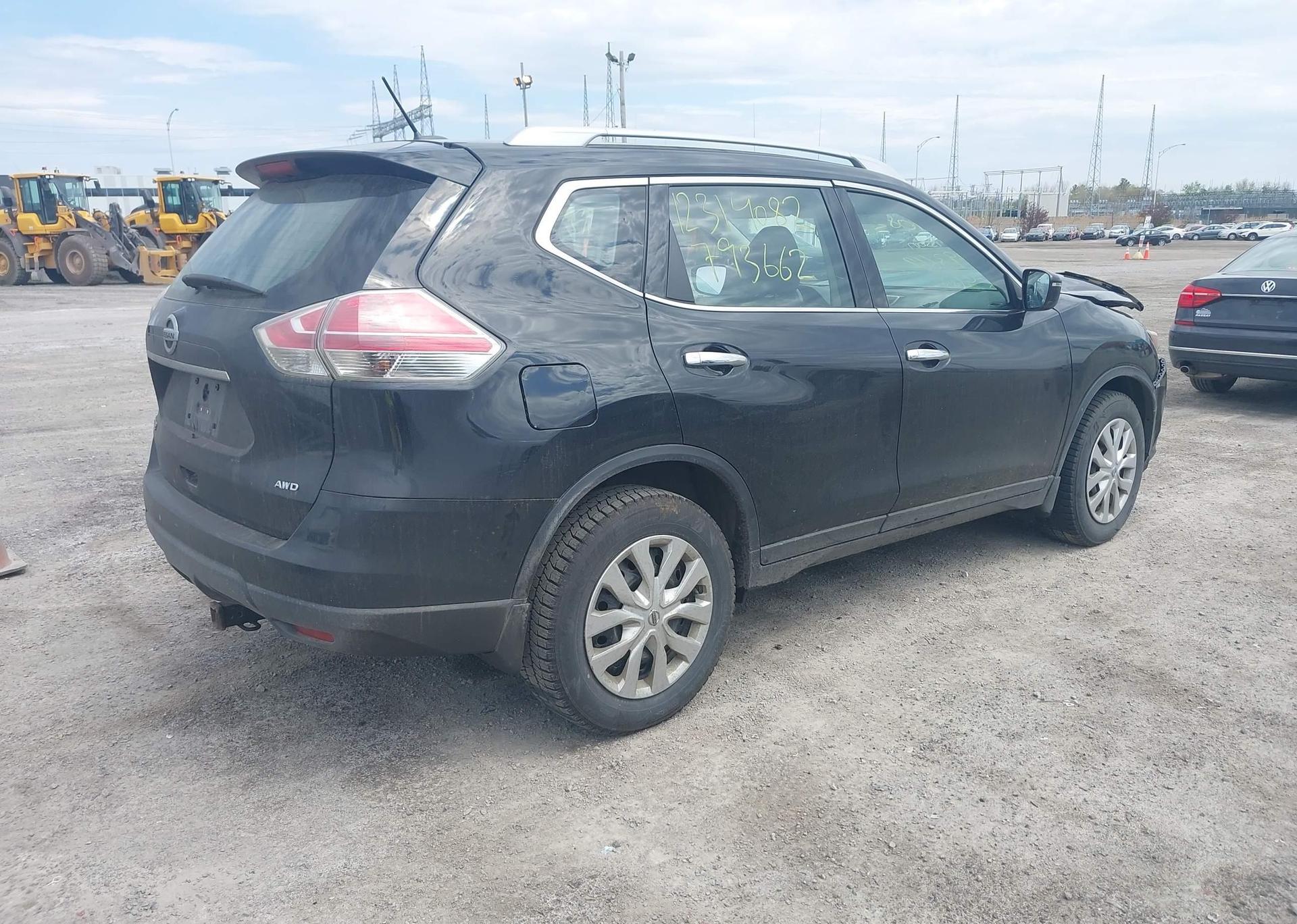 2016 NISSAN ROGUE