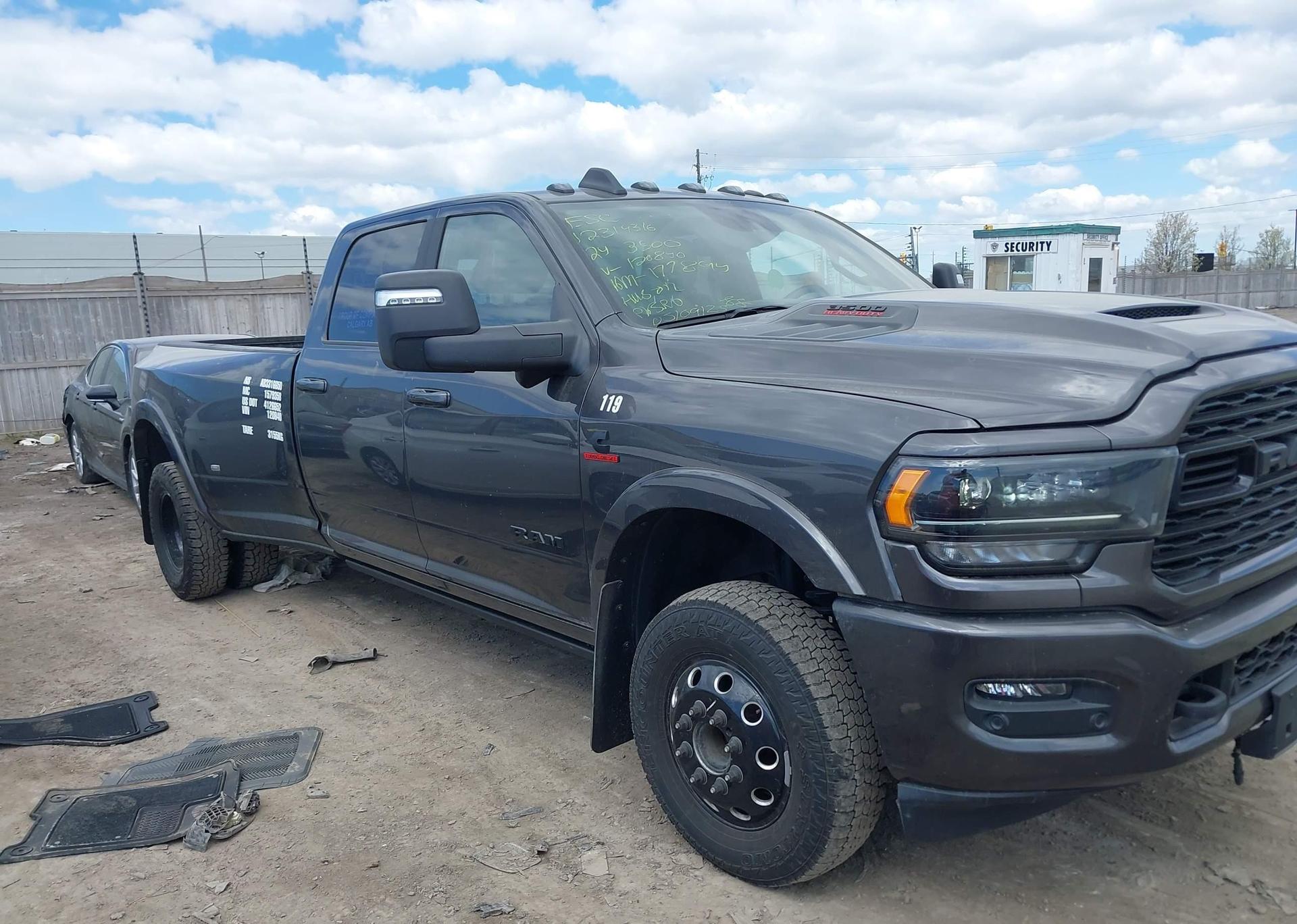2024 RAM 3500 LIMITED