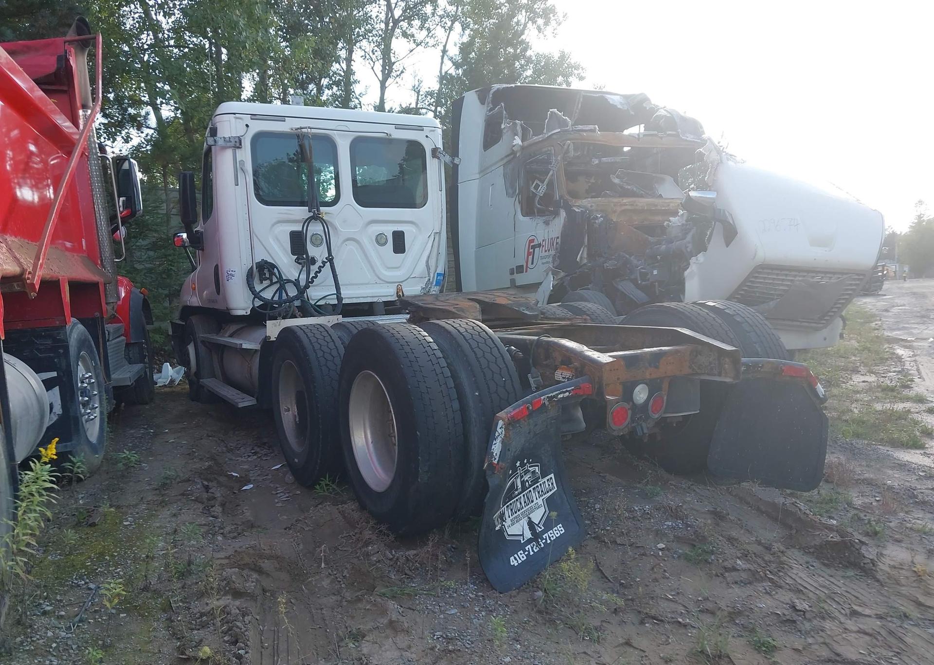 2014 FREIGHTLINER CASCADIA 125