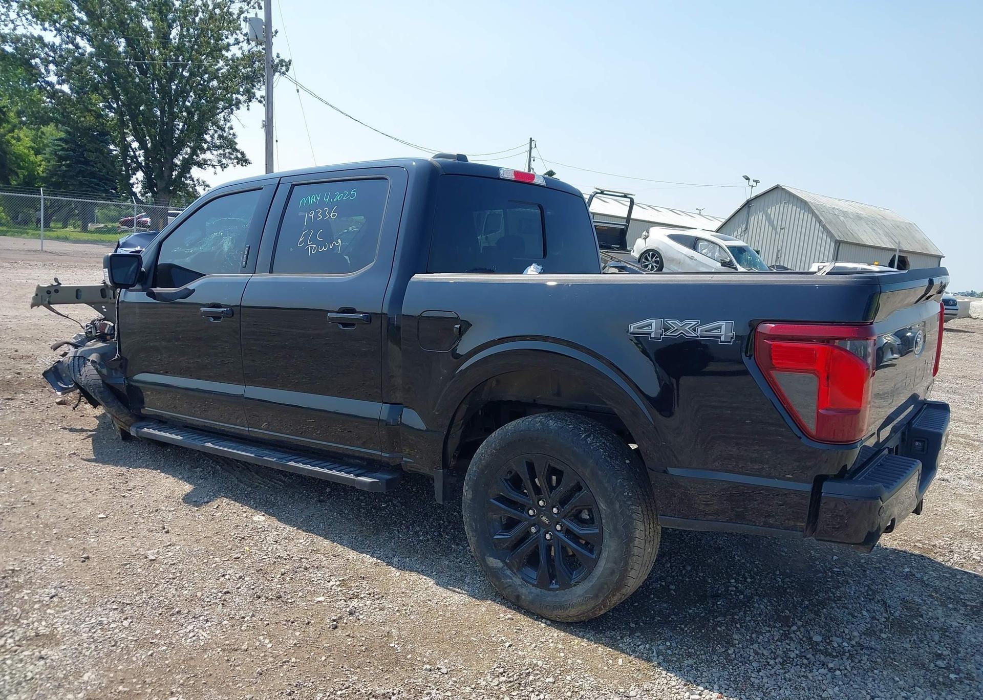2024 FORD F150 XLT