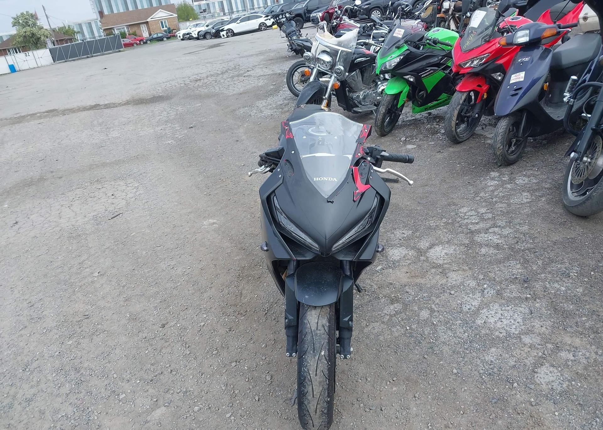 2023 HONDA CBR650 RA