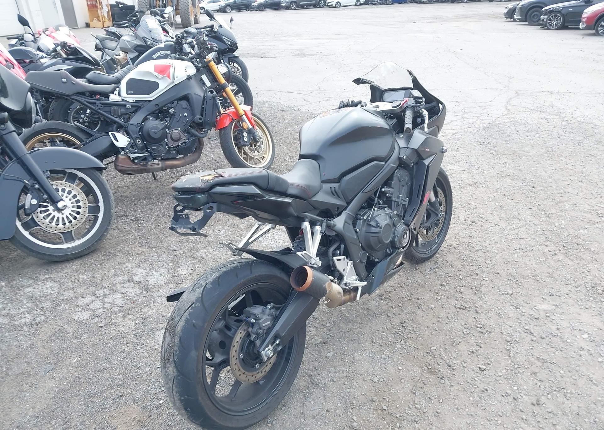 2023 HONDA CBR650 RA