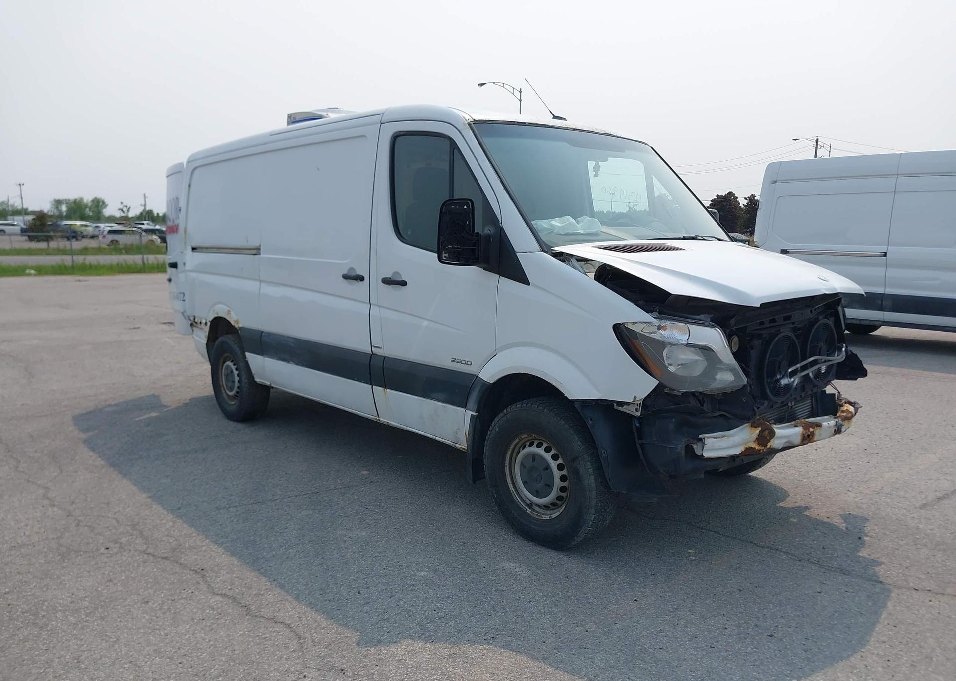 2015 MERCEDES-BENZ SPRINTER 2500