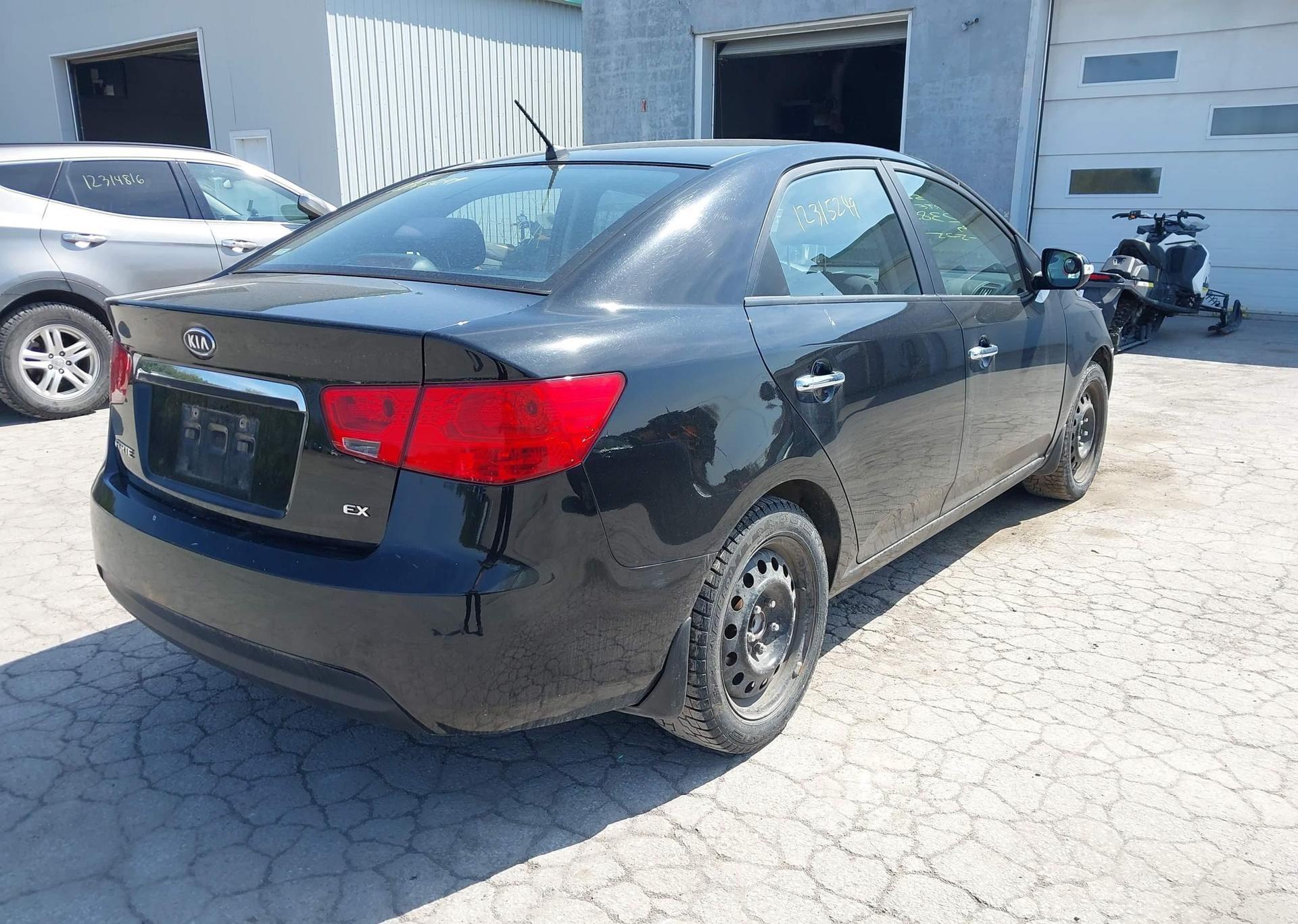 2010 KIA FORTE EX