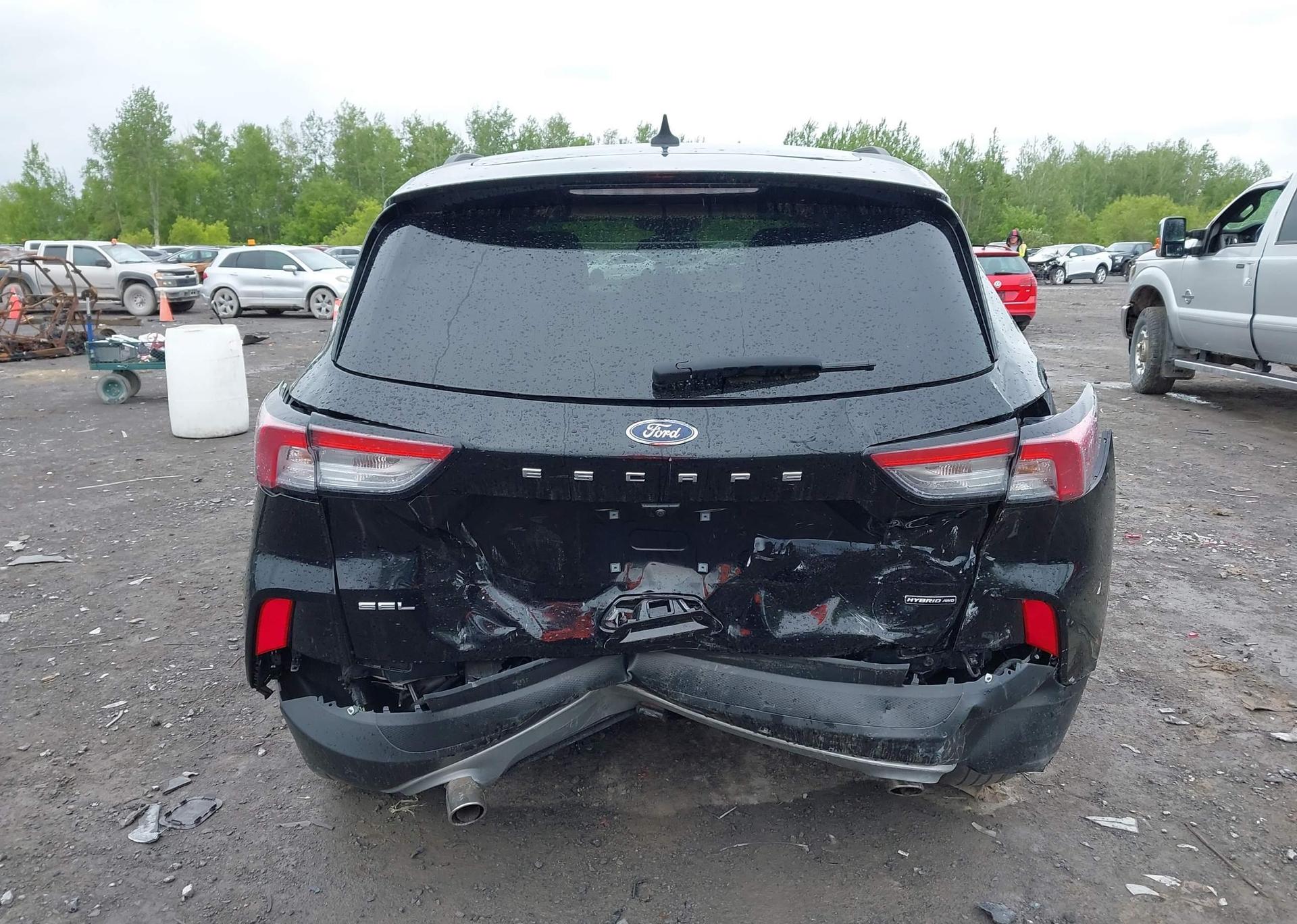2022 FORD ESCAPE SEL