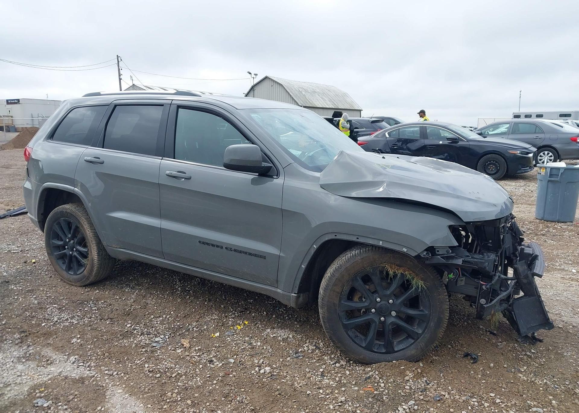2020 JEEP GRAND CHEROKEE ALTITUDE