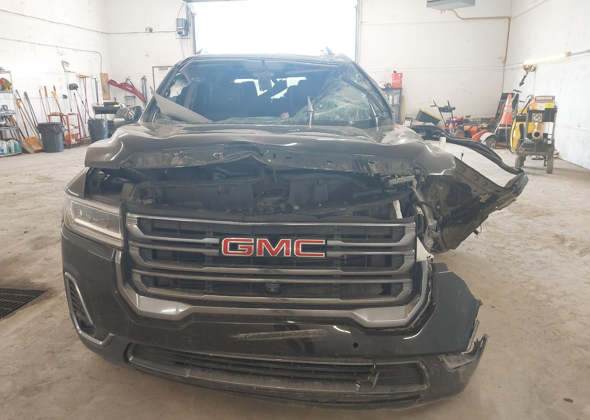 2023 GMC ACADIA