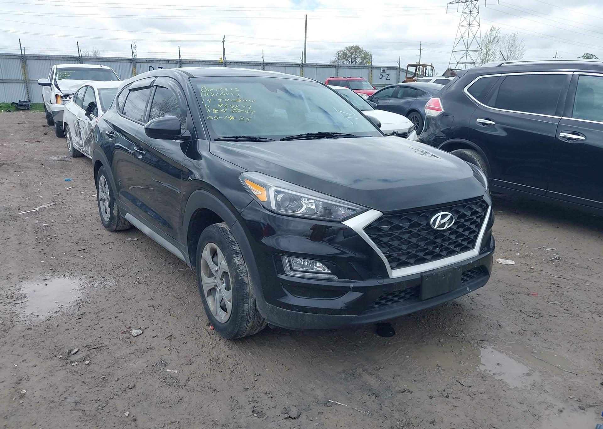2019 HYUNDAI TUCSON SE