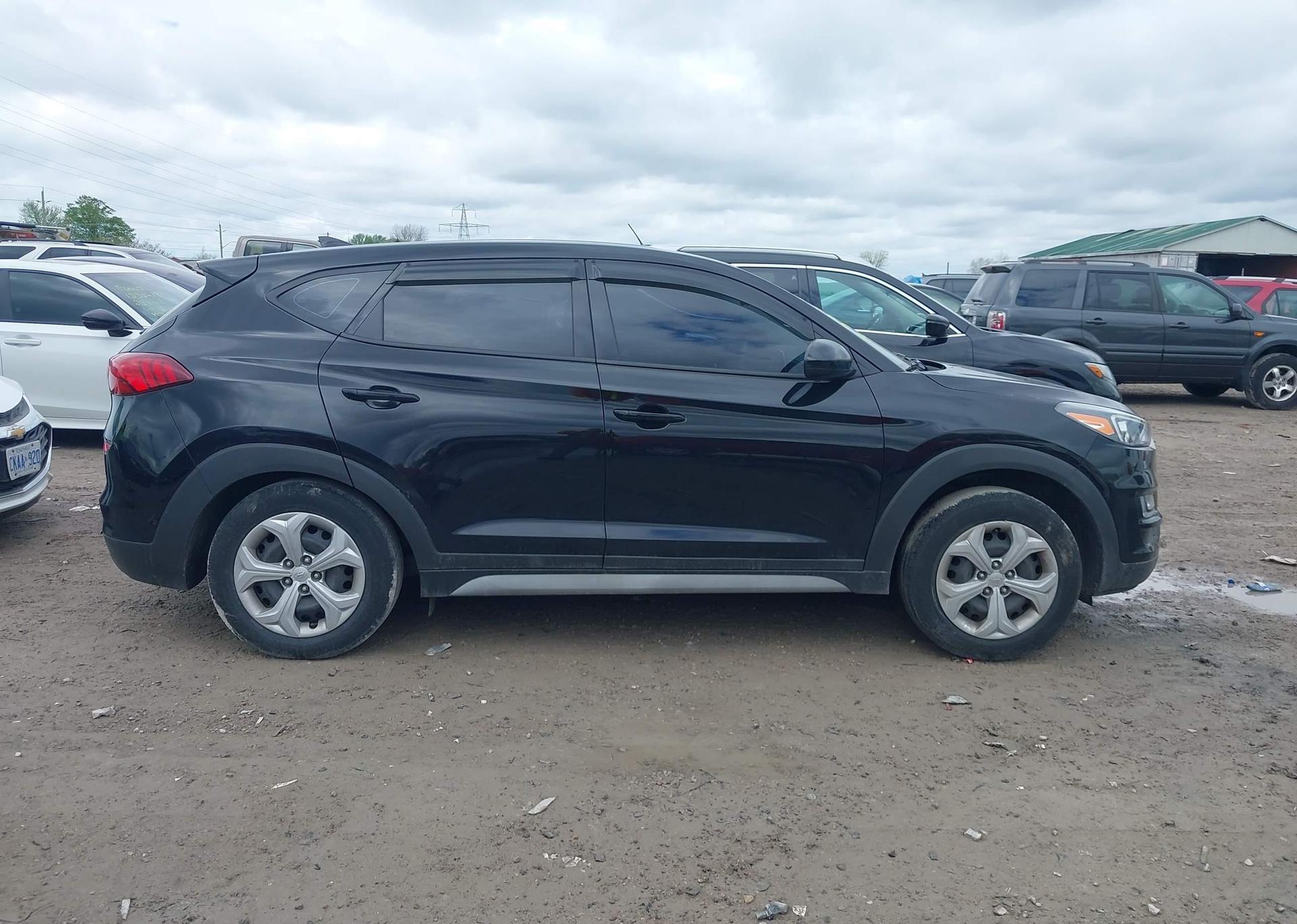 2019 HYUNDAI TUCSON SE