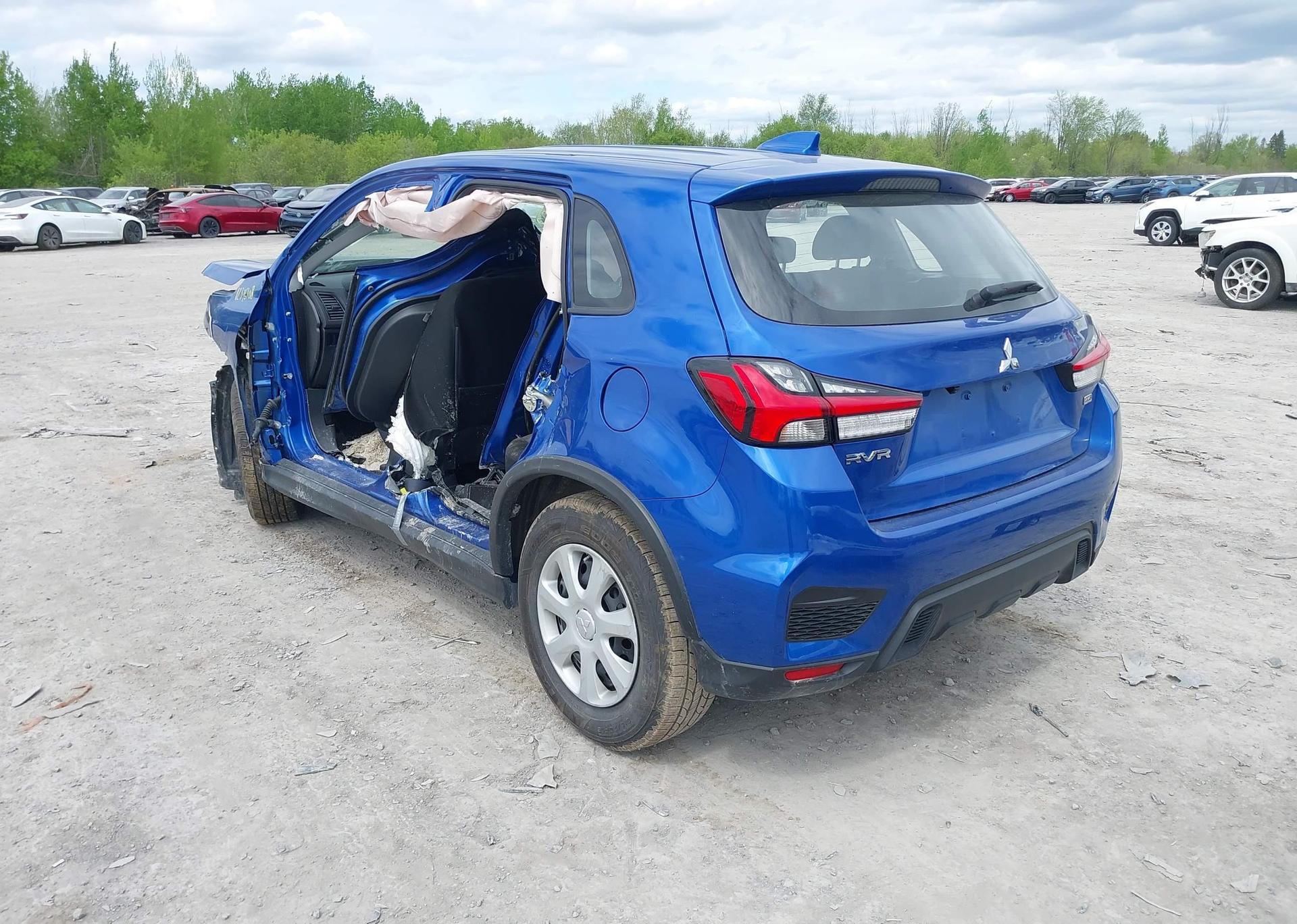 2023 MITSUBISHI RVR ES