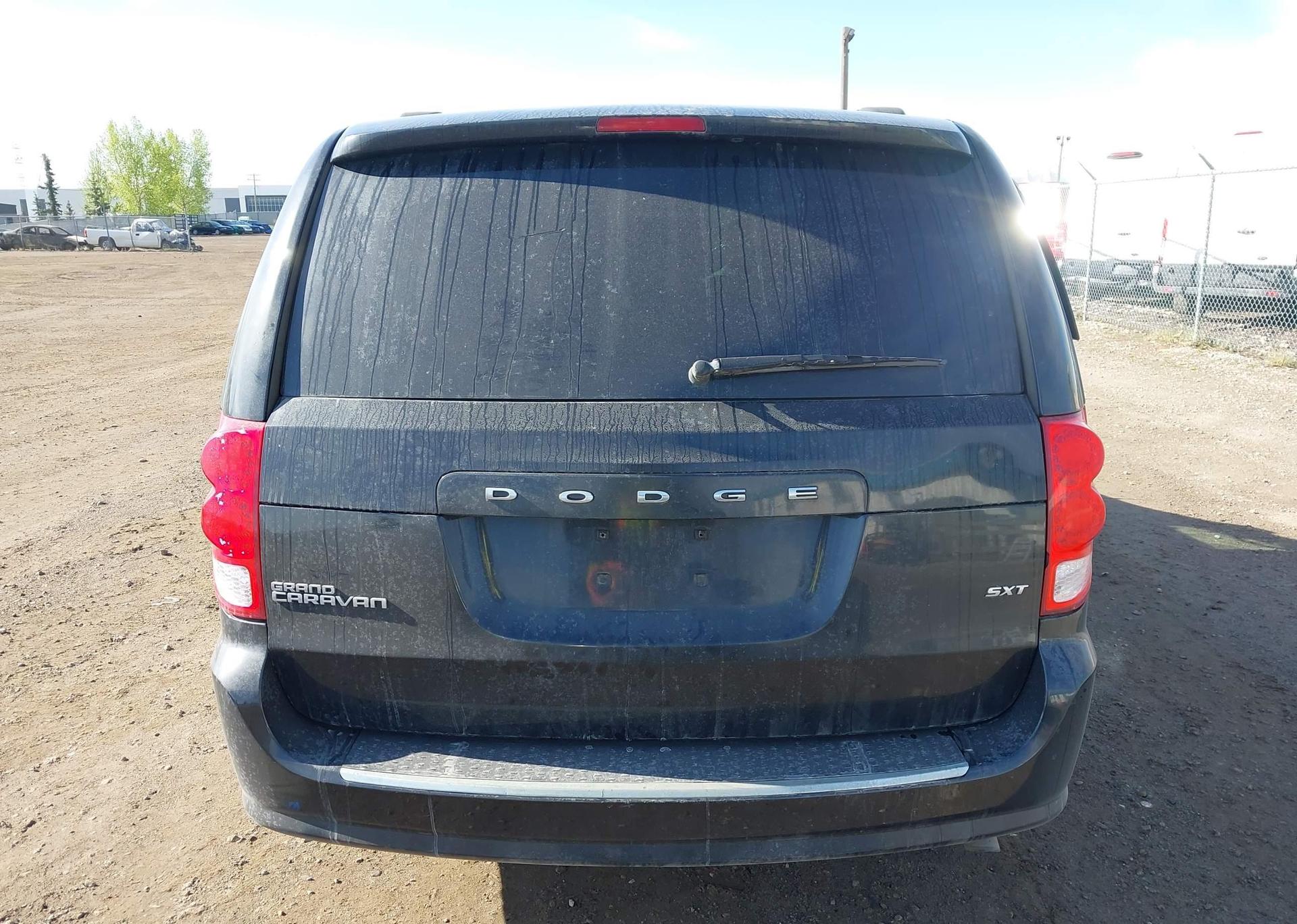2017 DODGE GRAND CARAVAN SE