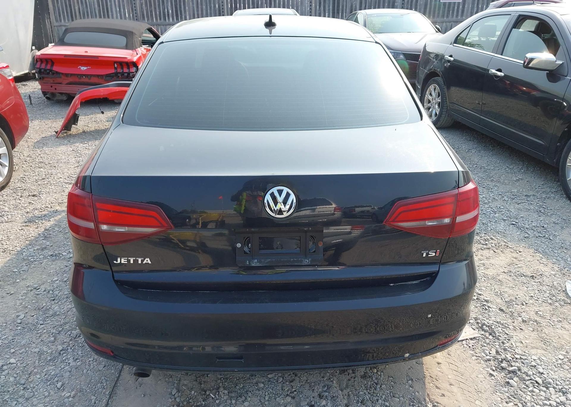 2017 VOLKSWAGEN JETTA