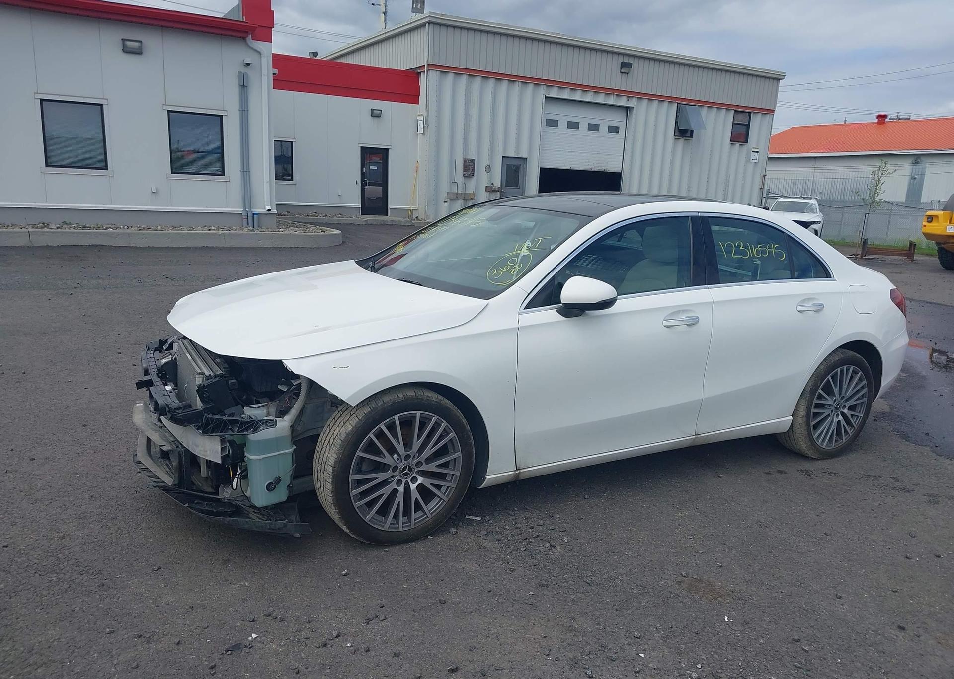 2022 MERCEDES-BENZ A 220 4MATIC
