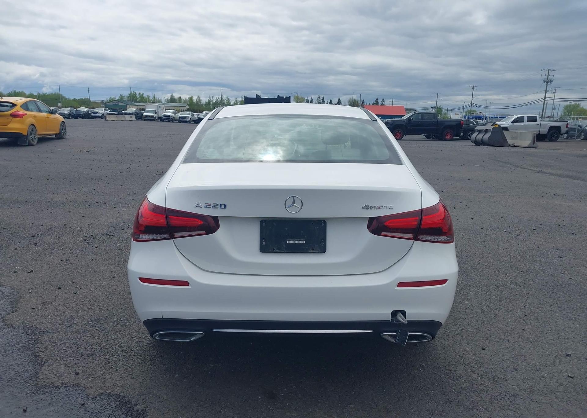 2022 MERCEDES-BENZ A 220 4MATIC