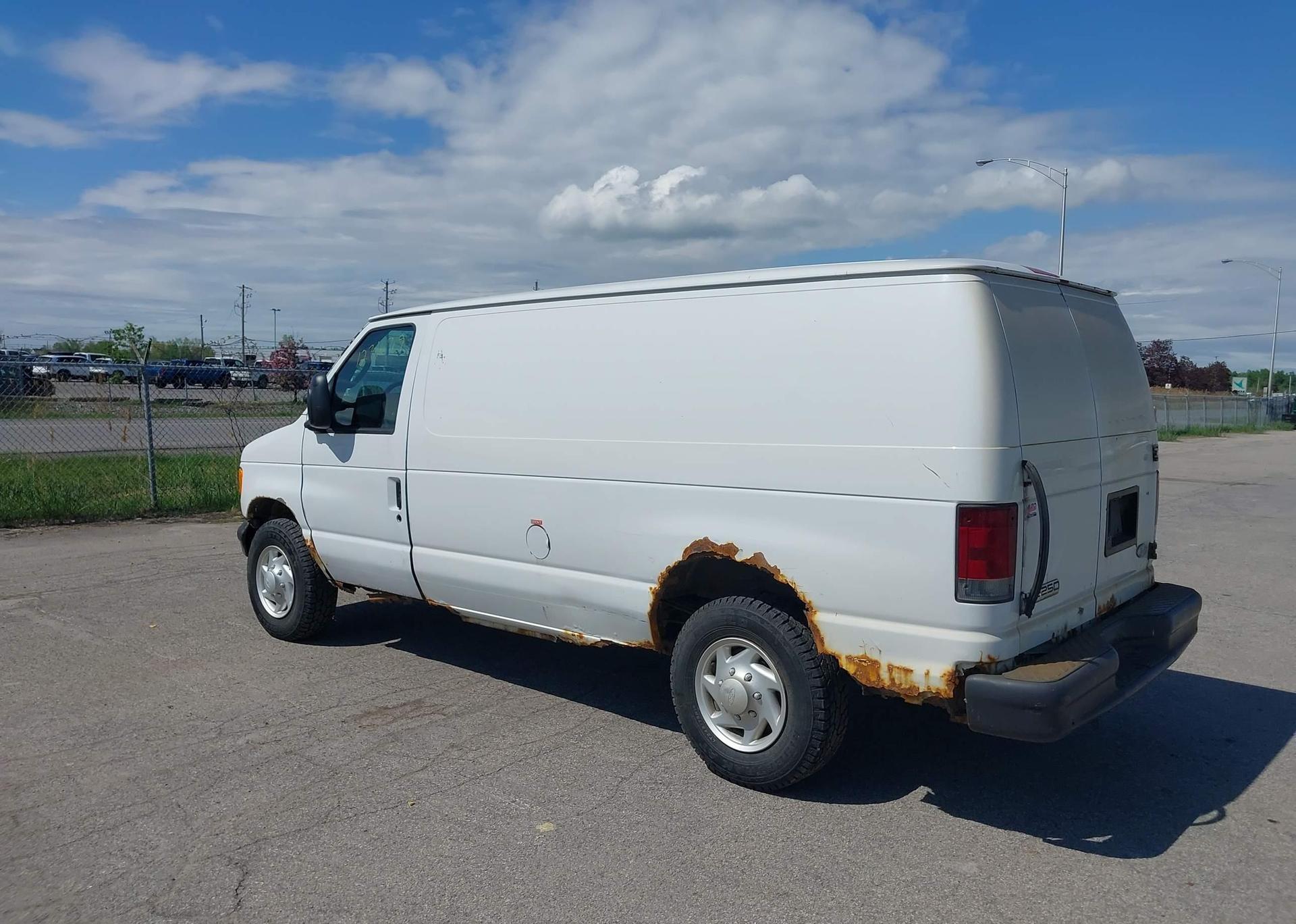 2007 FORD E-250 COMMERCIAL