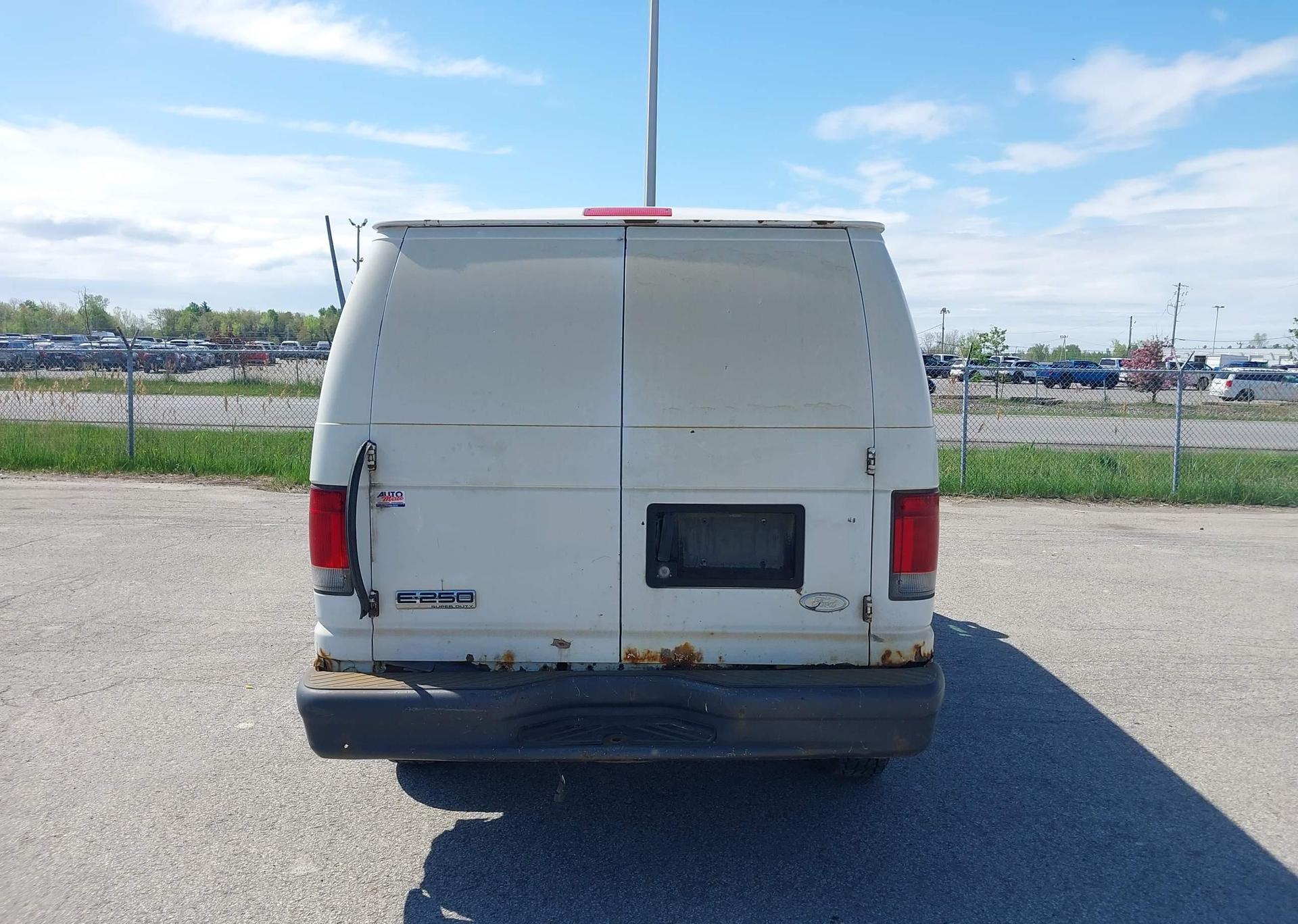 2007 FORD E-250 COMMERCIAL