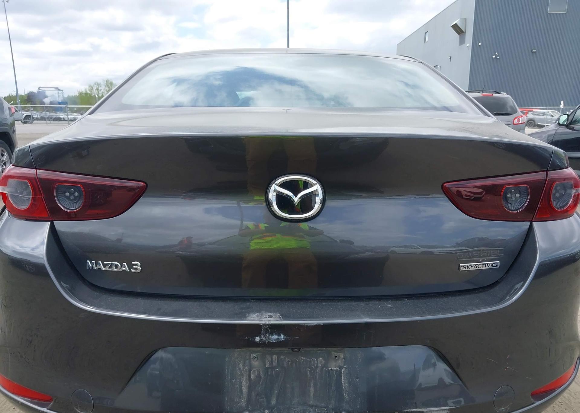 2021 MAZDA MAZDA3