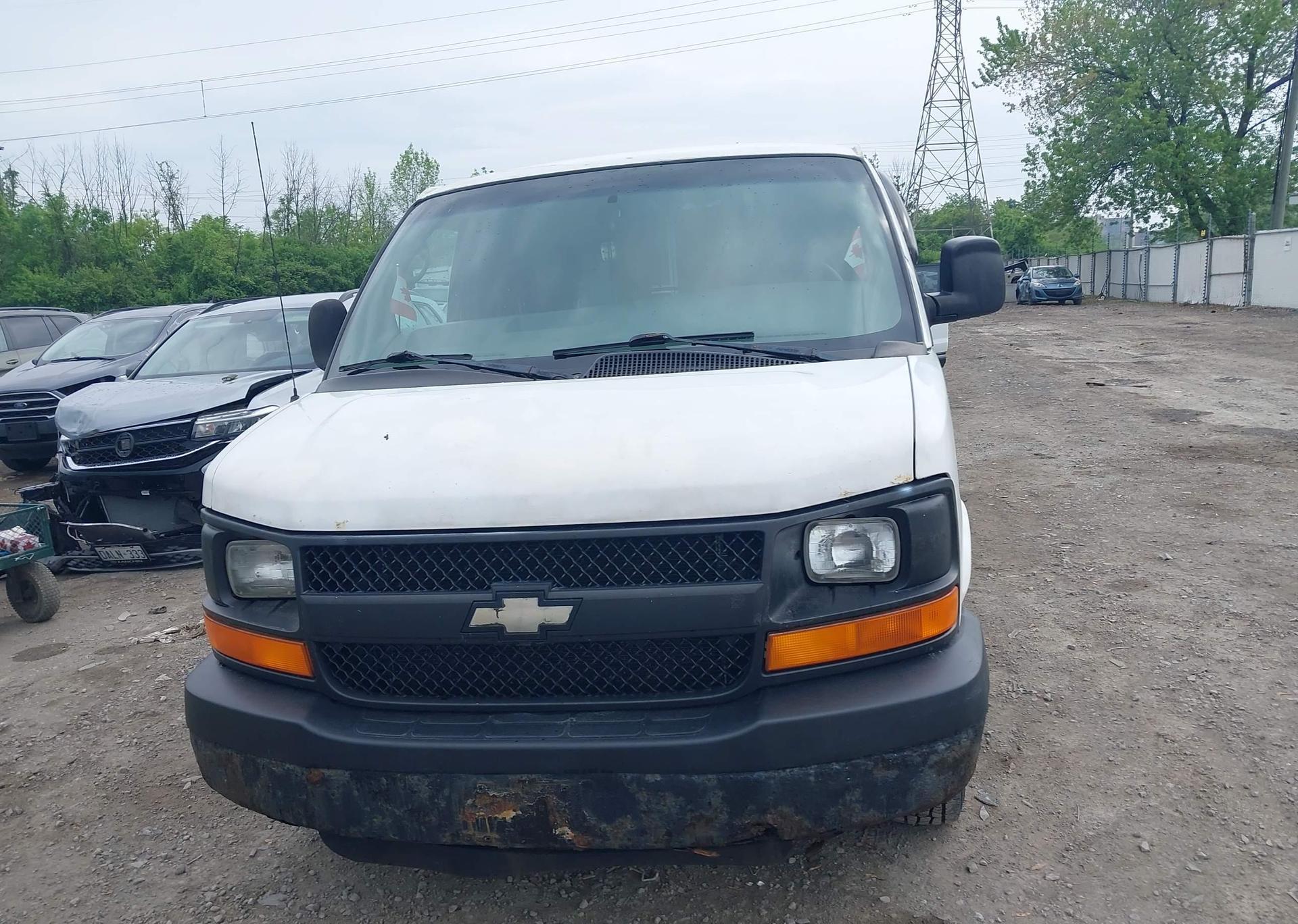 2004 CHEVROLET EXPRESS G2500