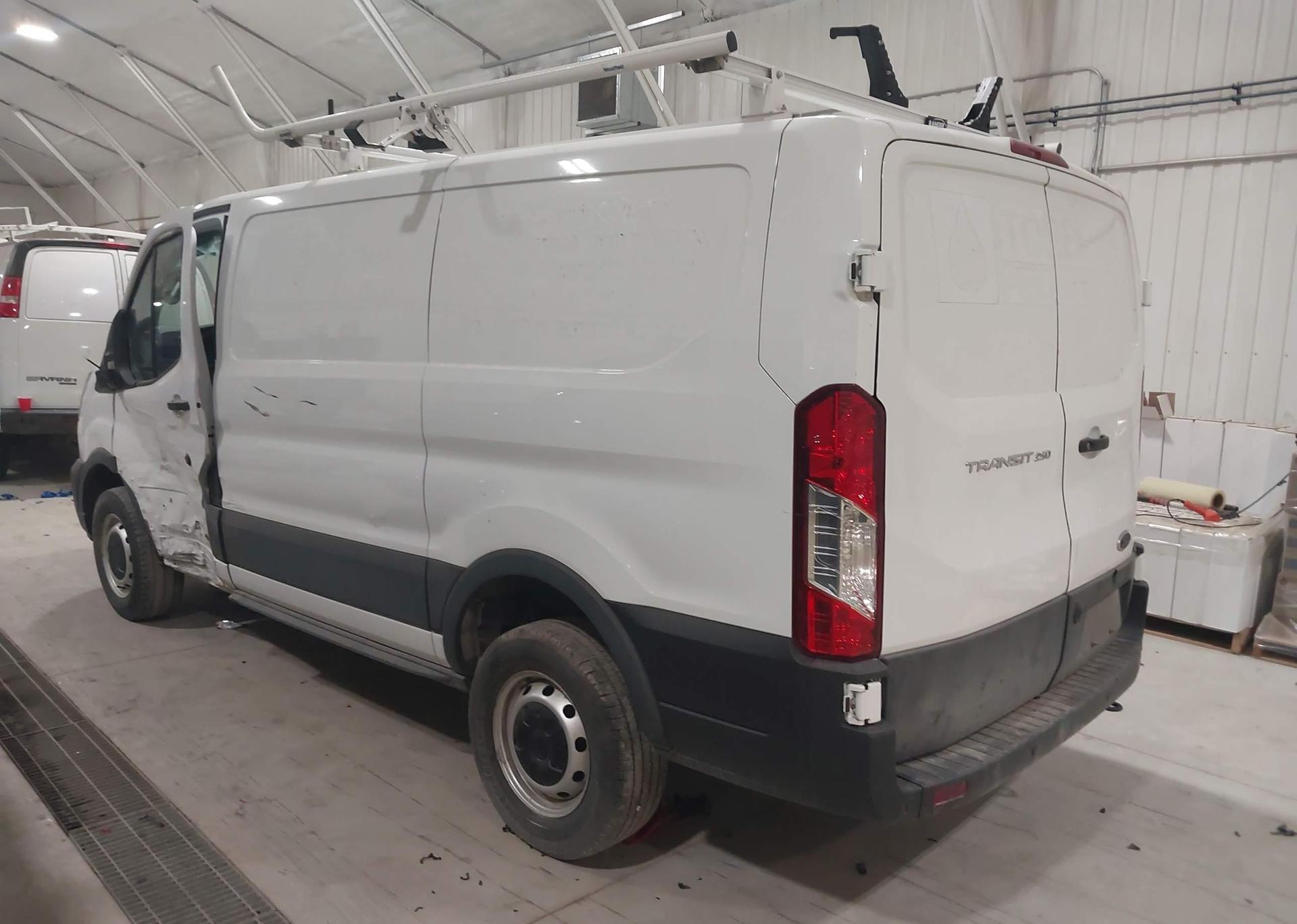 2023 FORD TRANSIT-250 CARGO