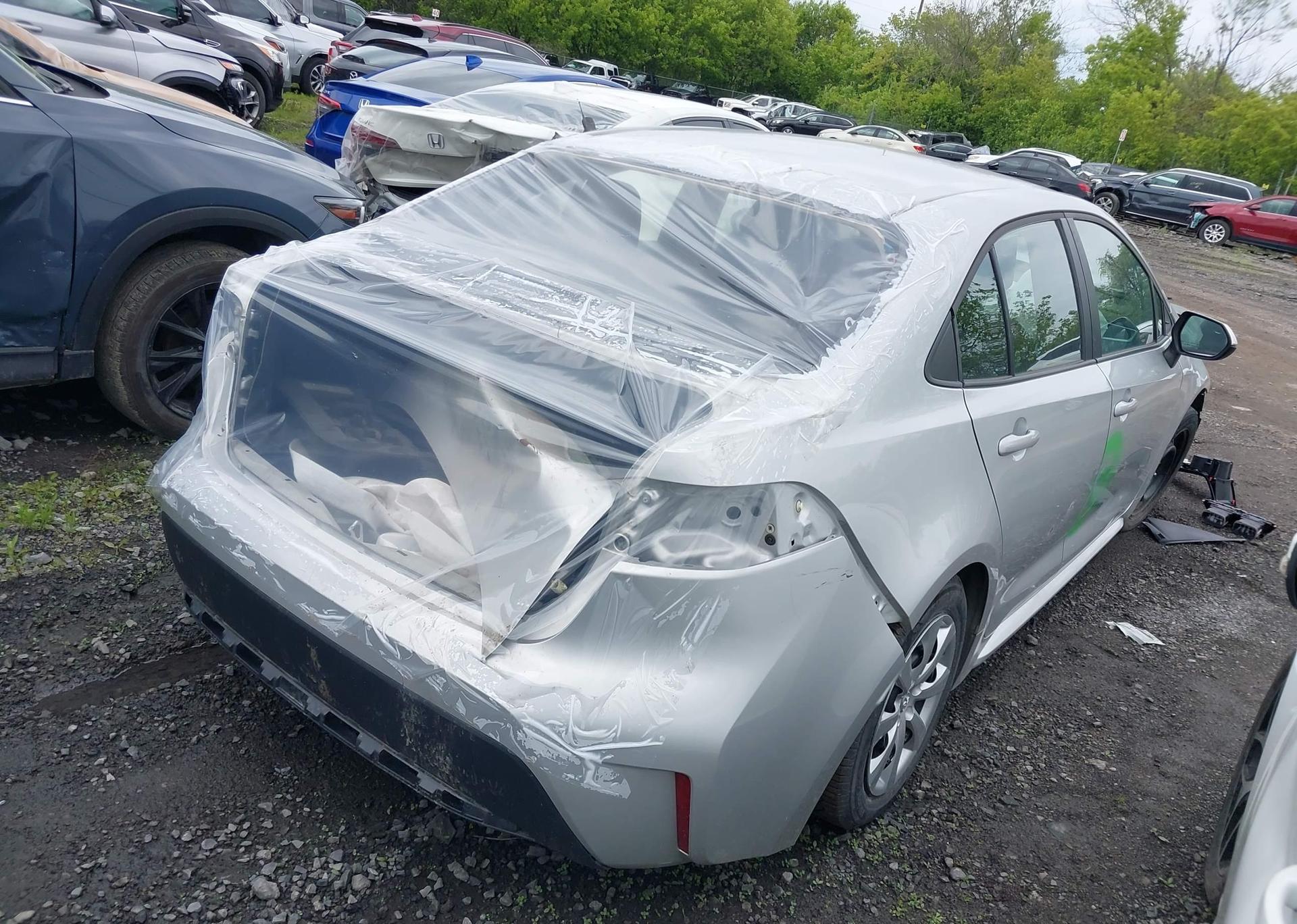 2022 TOYOTA COROLLA LE