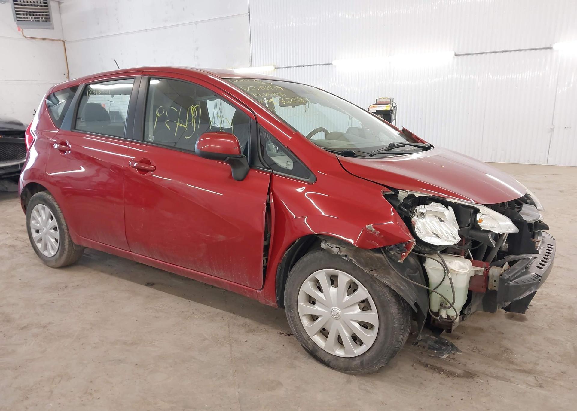 2014 NISSAN VERSA