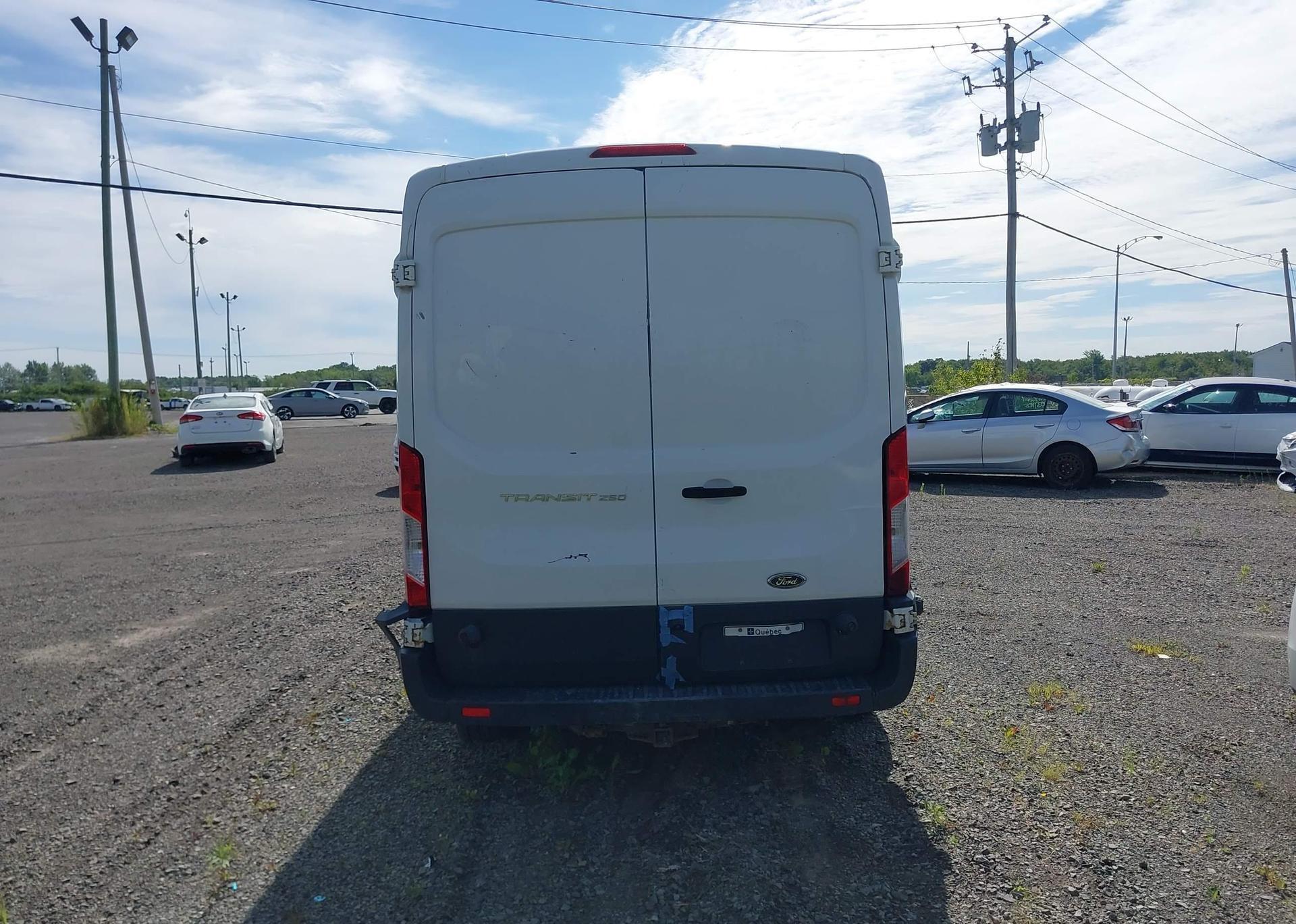 2017 FORD TRANSIT-250