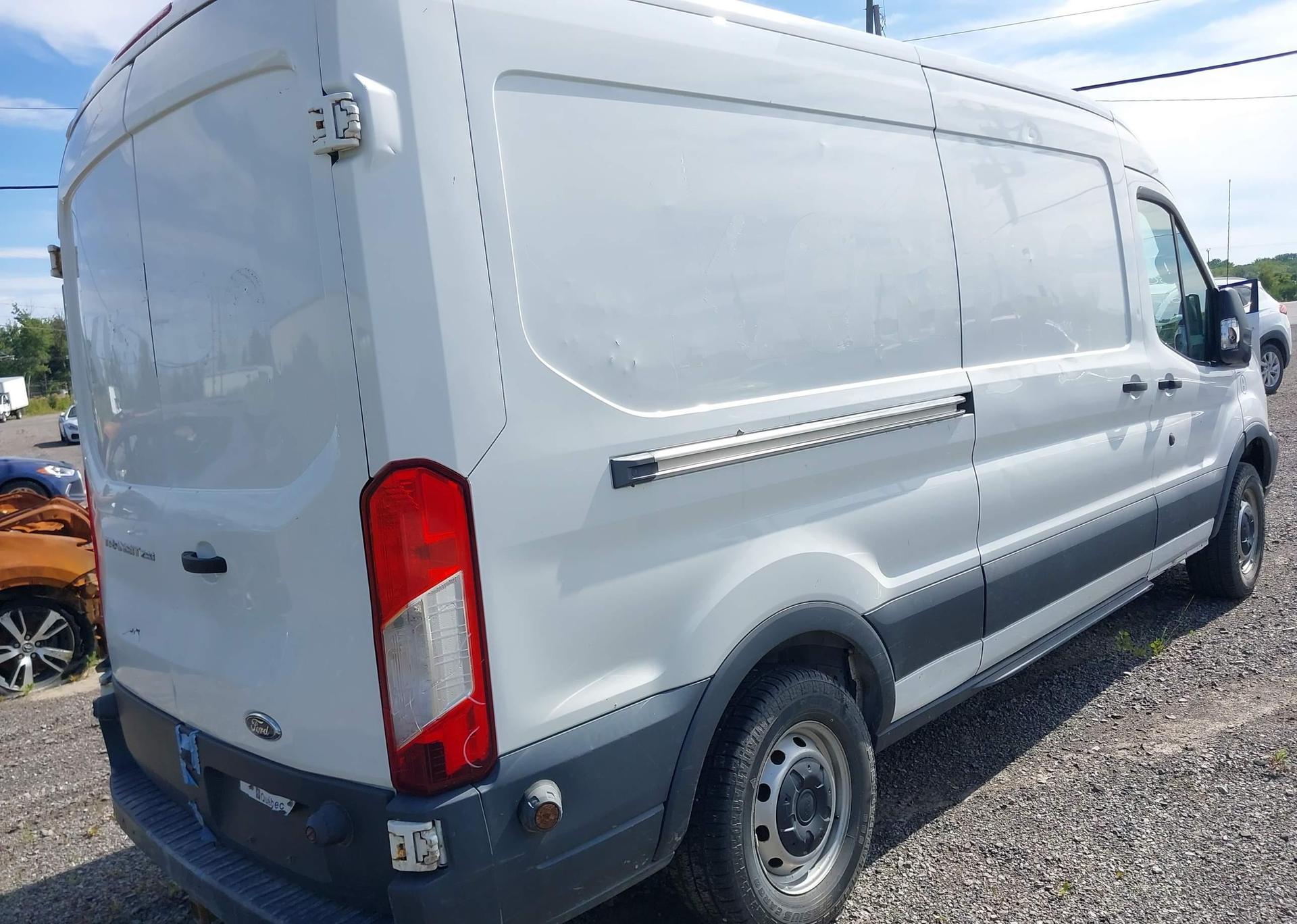 2017 FORD TRANSIT-250