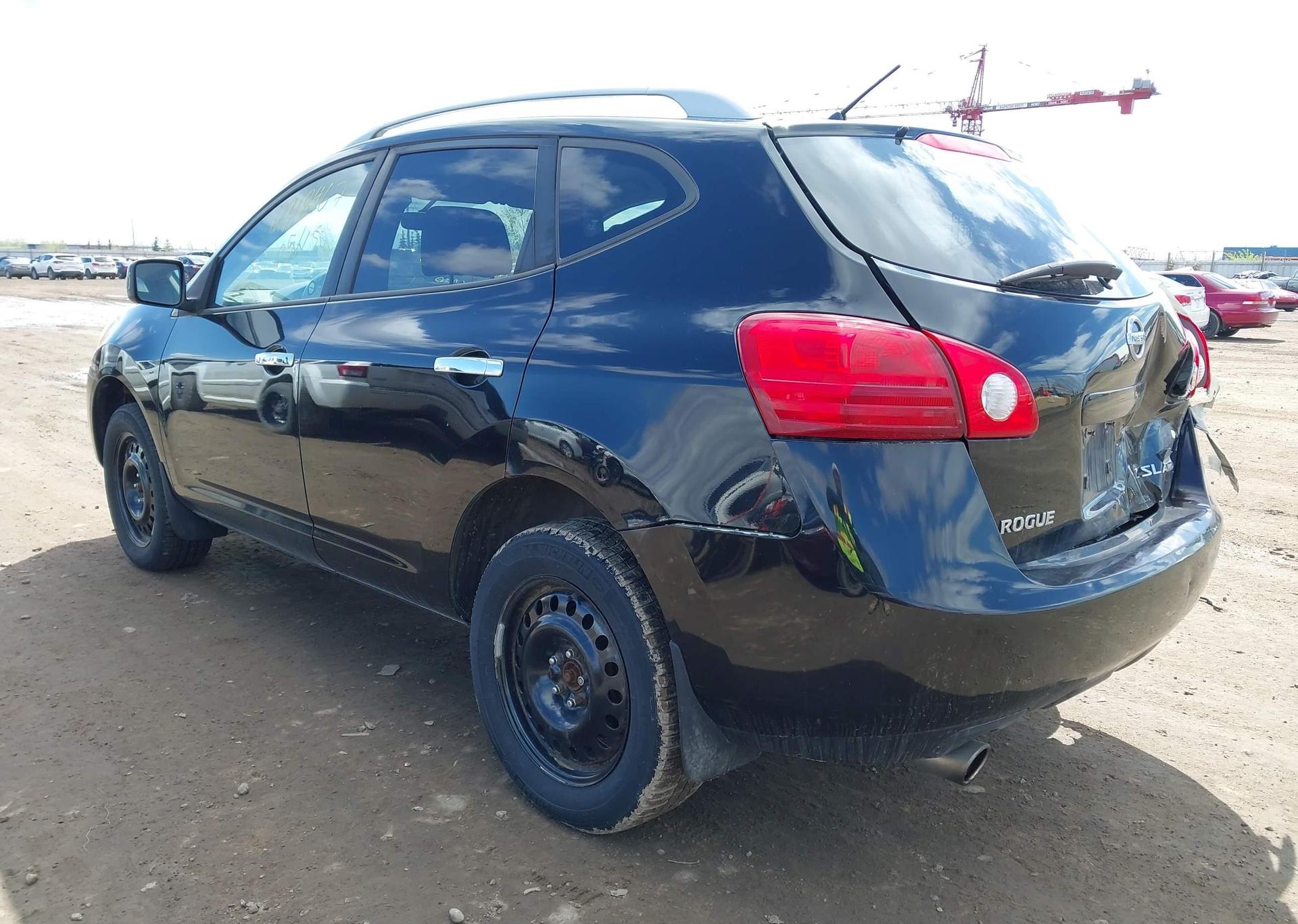 2010 NISSAN ROGUE S