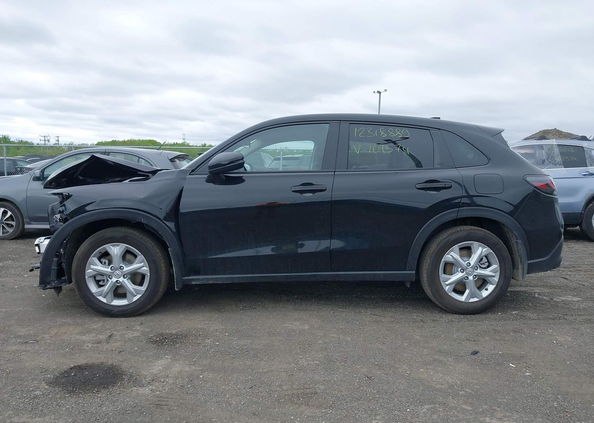 2025 HONDA HR-V