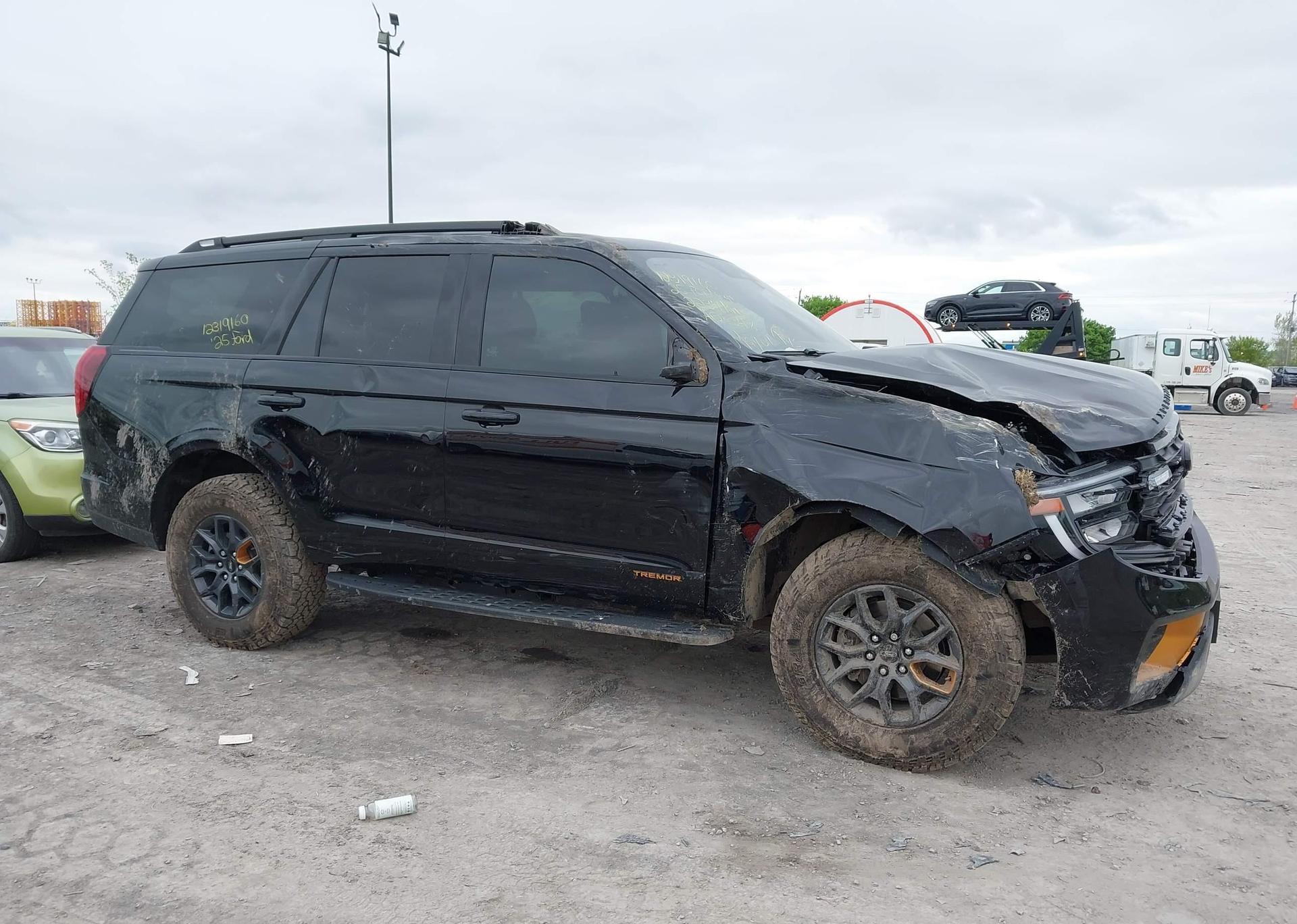 2025 FORD EXPEDITION
